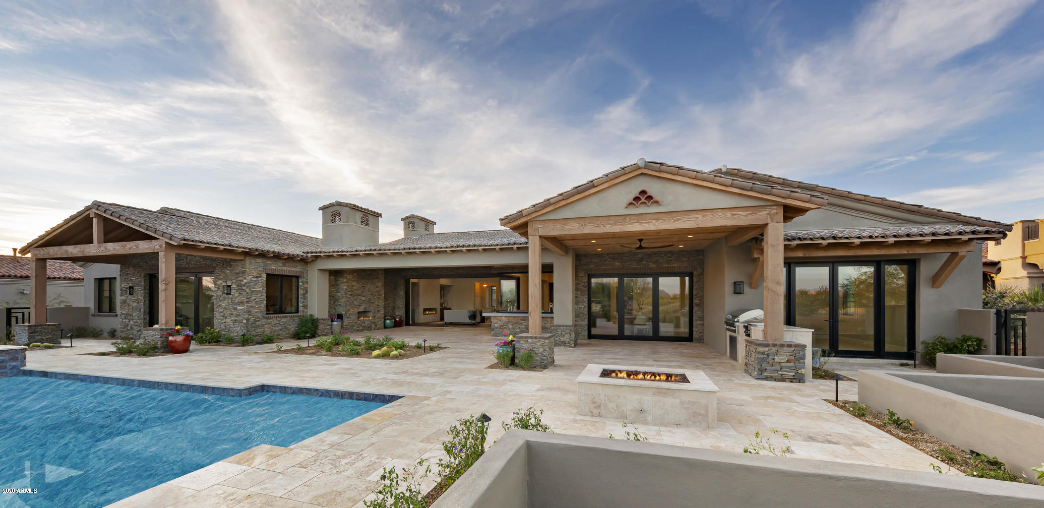 MIRABEL CLUB - Residential