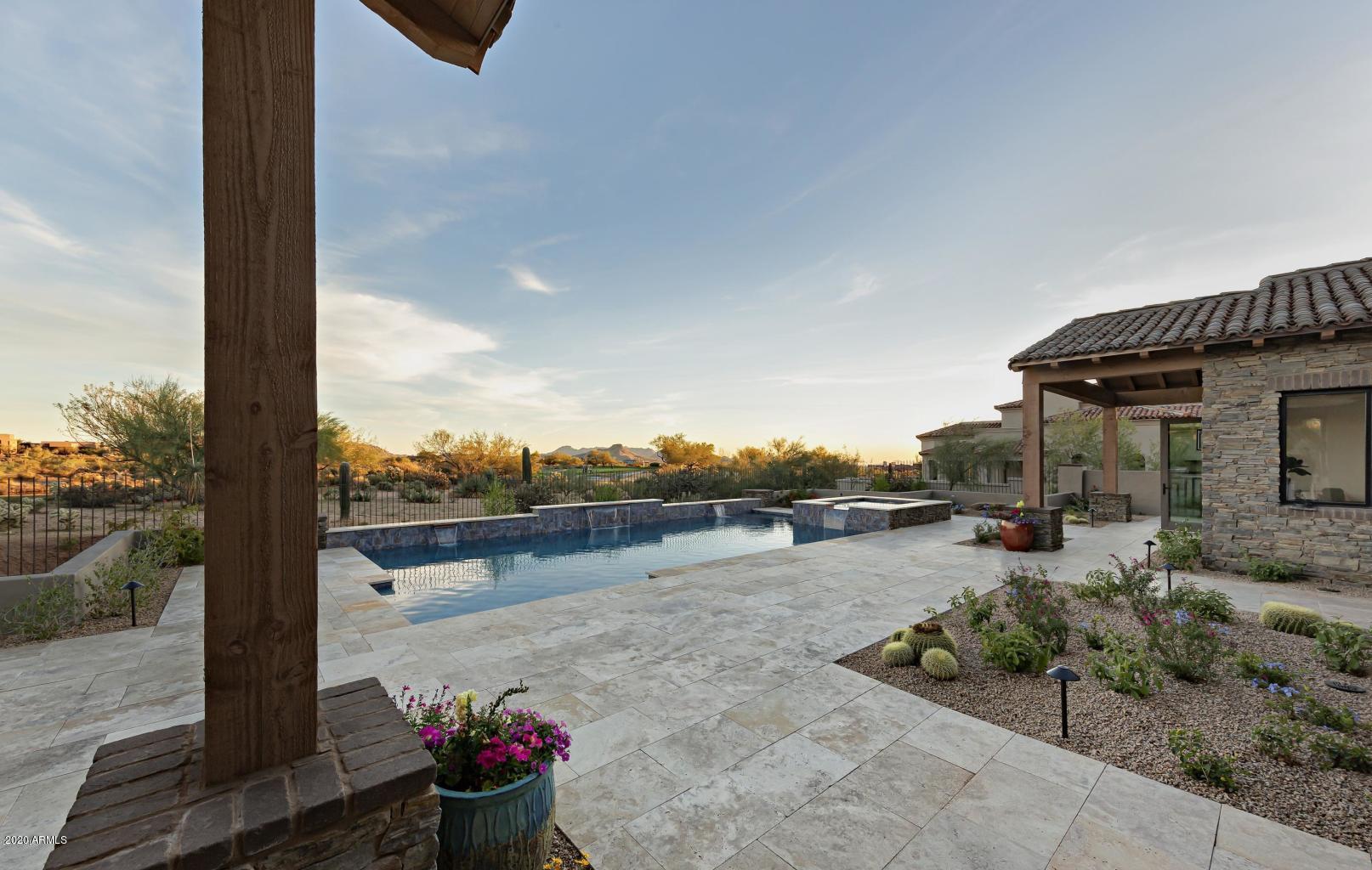 MIRABEL CLUB - Residential