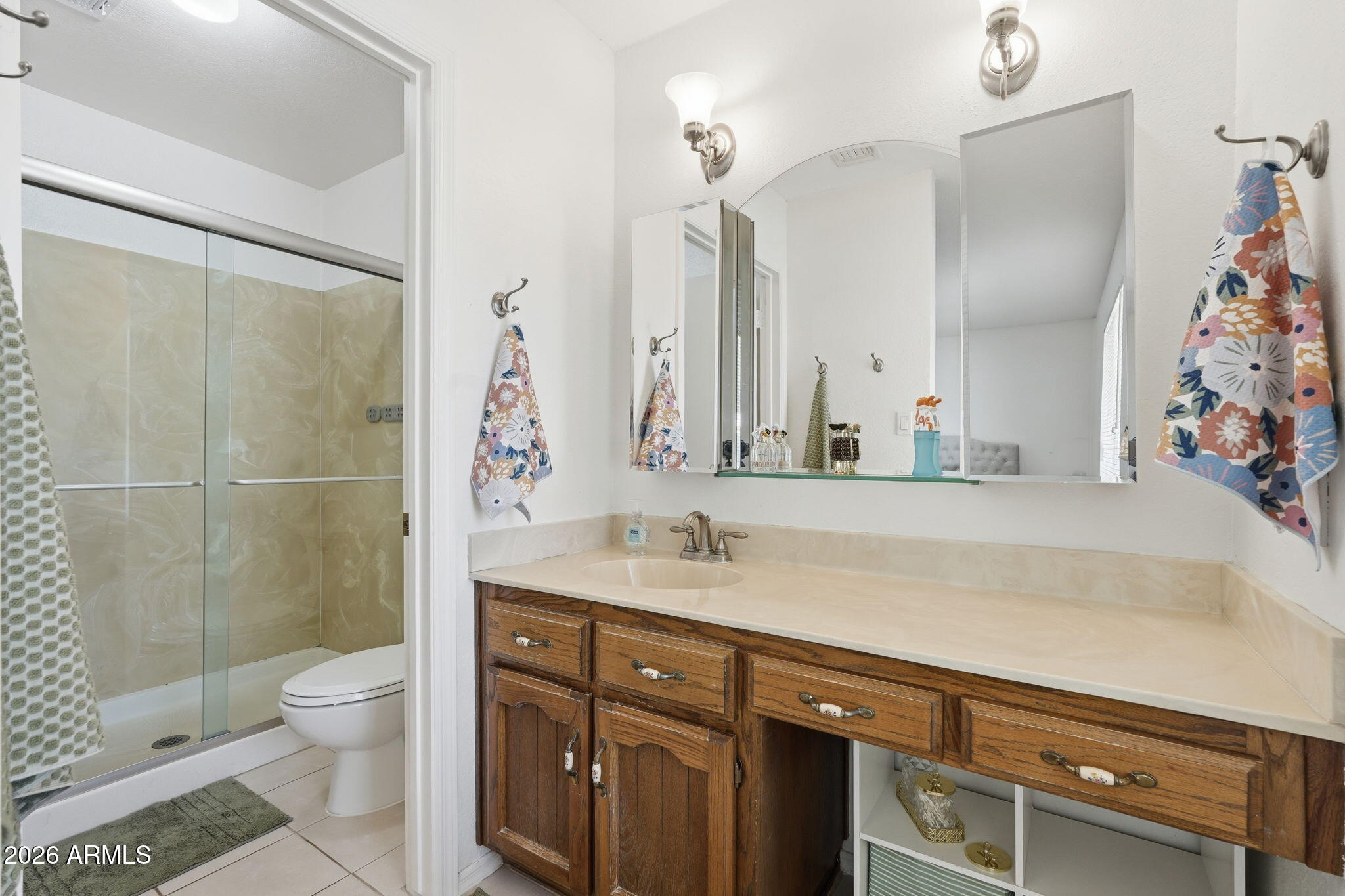 KNOELL TEMPE UNIT 9 - Residential
