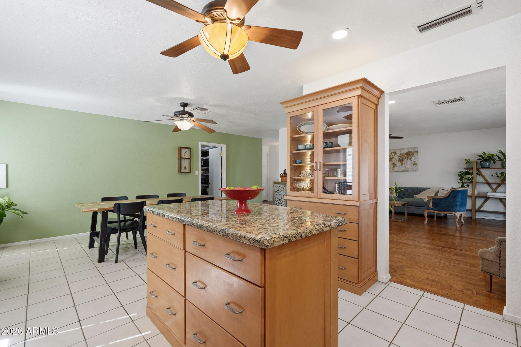 KNOELL TEMPE UNIT 9 - Residential