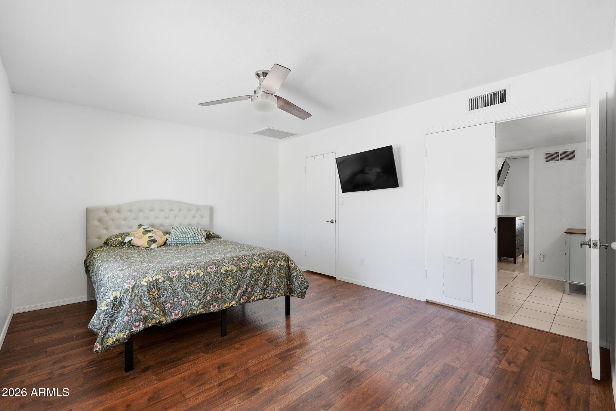 KNOELL TEMPE UNIT 9 - Residential