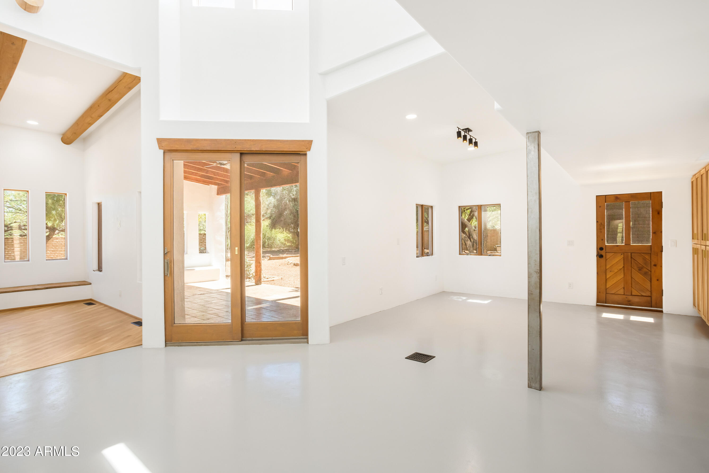 MOUNTAIN SHADOWS PHASE A - Residential