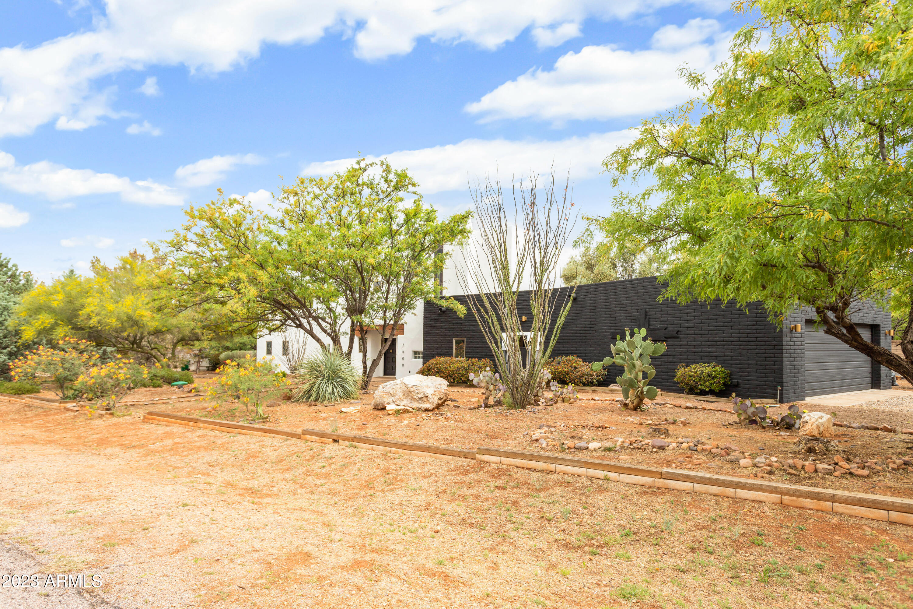 MOUNTAIN SHADOWS PHASE A - Residential