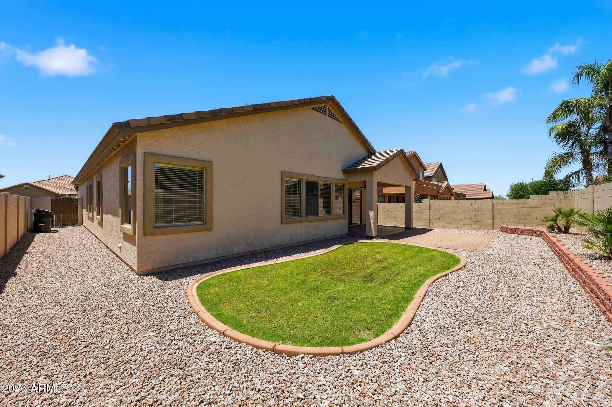 CAREFREE CROSSING PARCEL 3 - Residential Lease