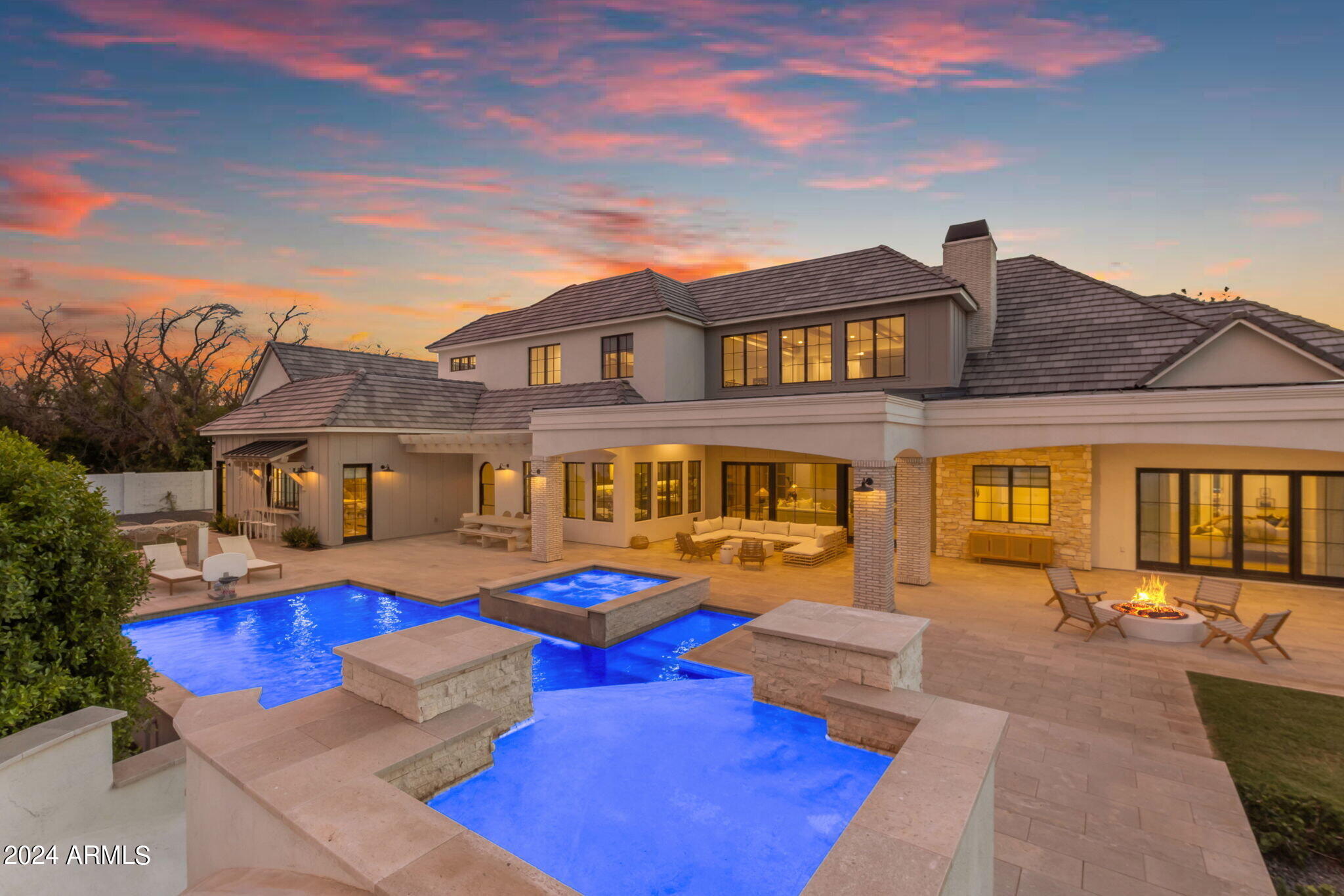 PECAN LIGHTS - Residential