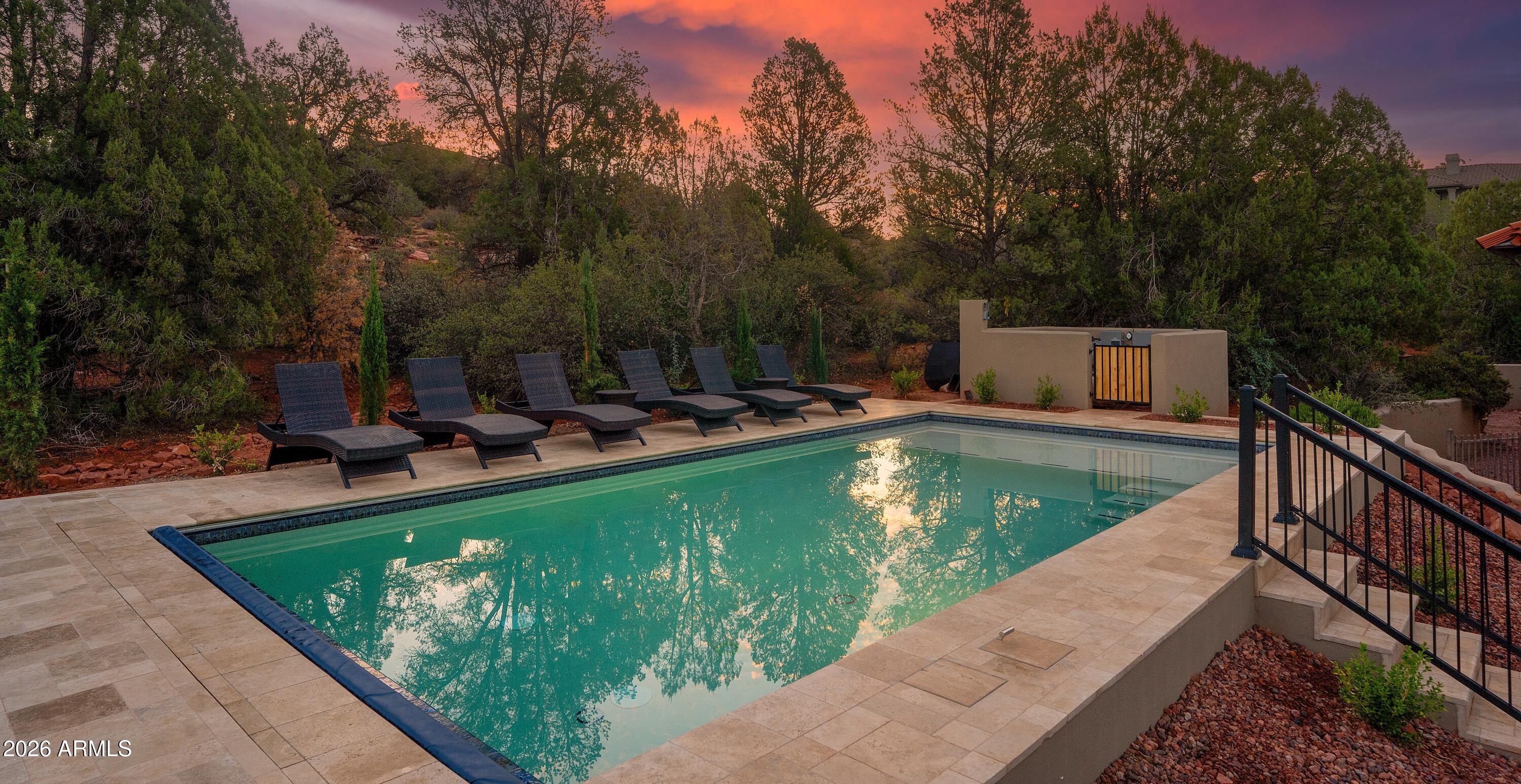 QUAIL RUN AMD - Residential