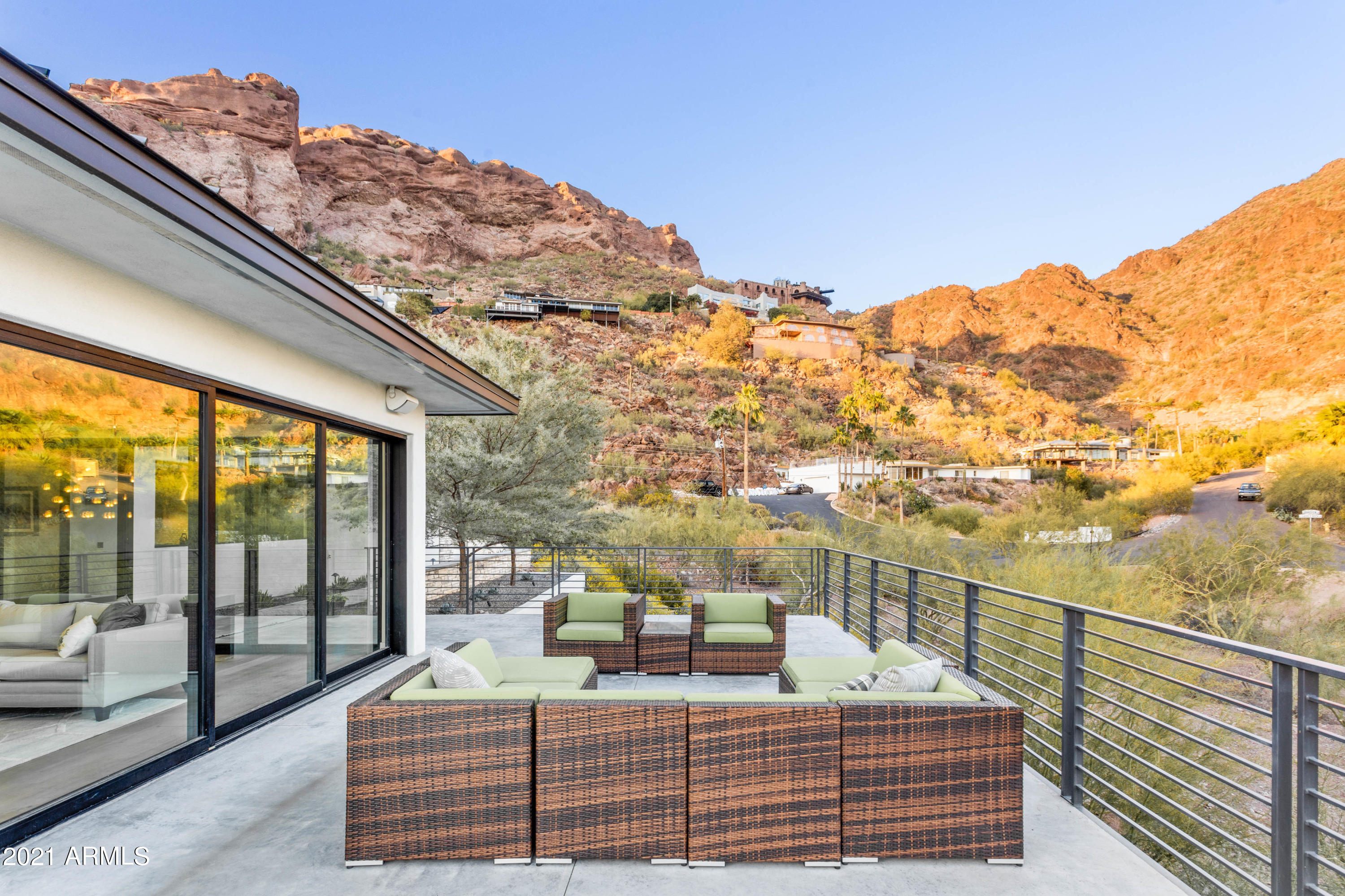 RED ROCK - Residential