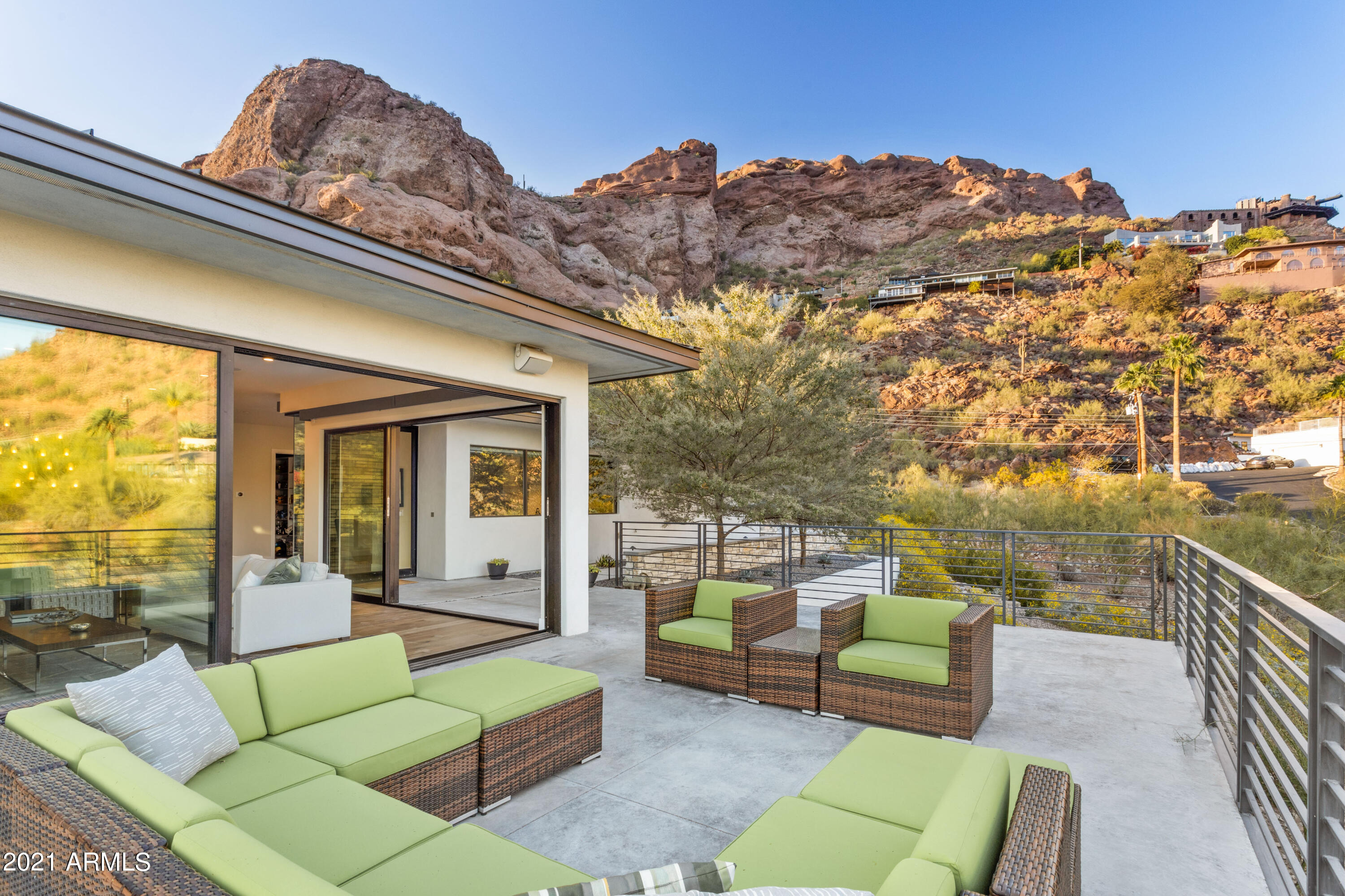 RED ROCK - Residential