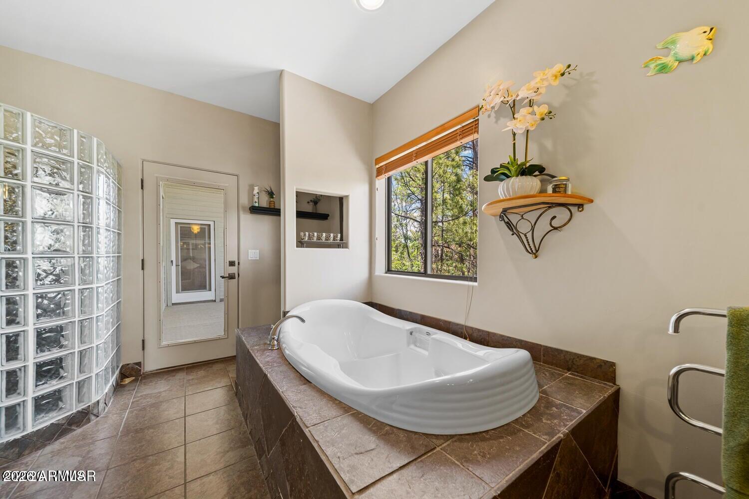 SIERRA PINES UNIT 7 - Residential