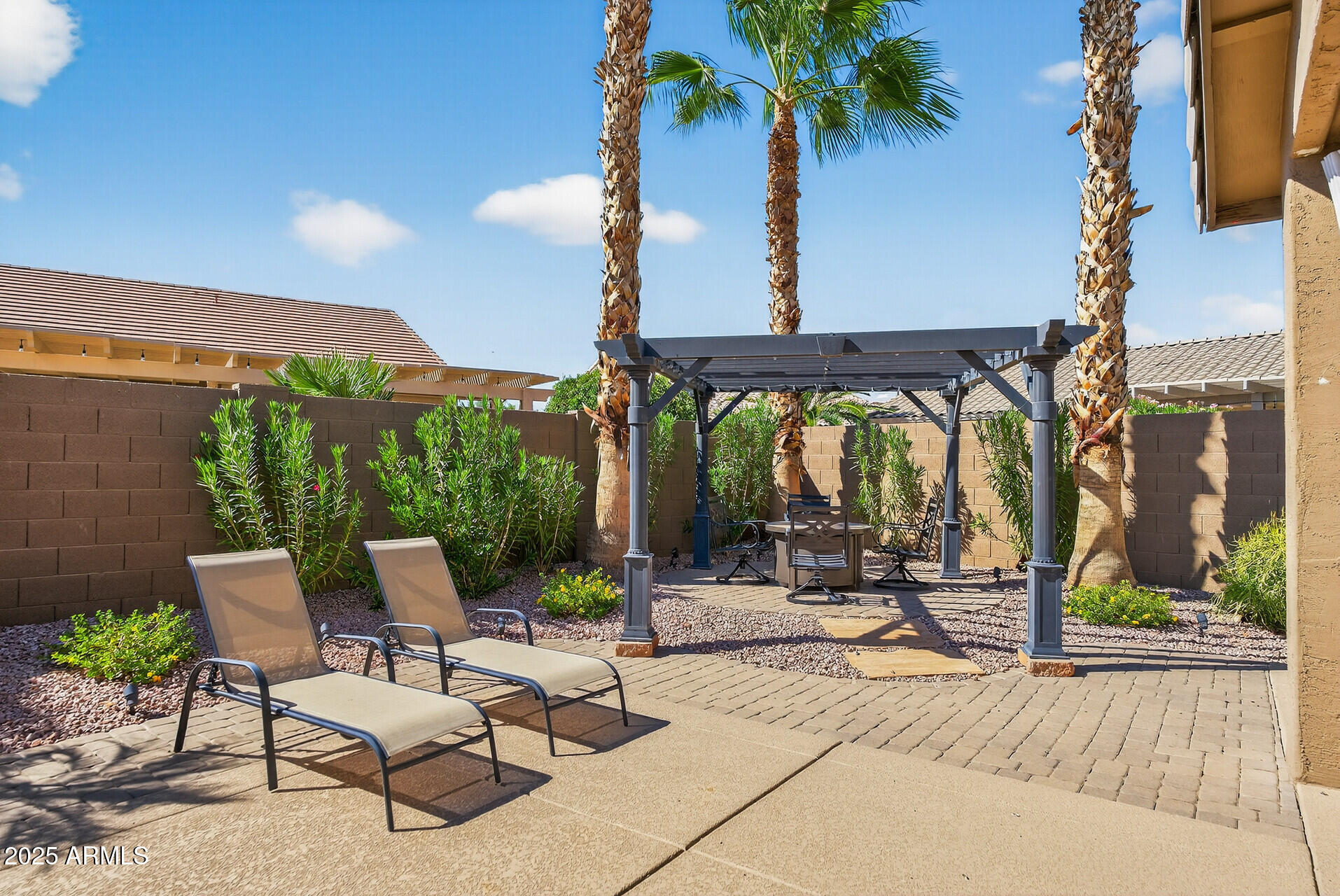 ARIZONA TRADITIONS 89 10 - Residential