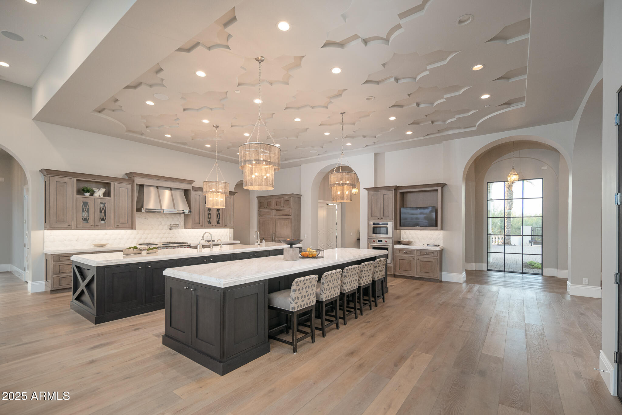 WEEKS ESTATES - Residential
