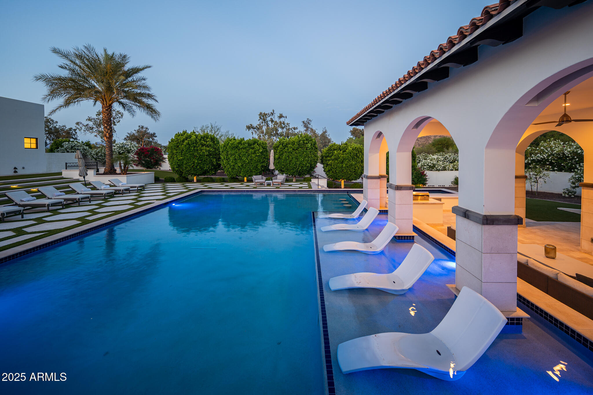 WEEKS ESTATES - Residential