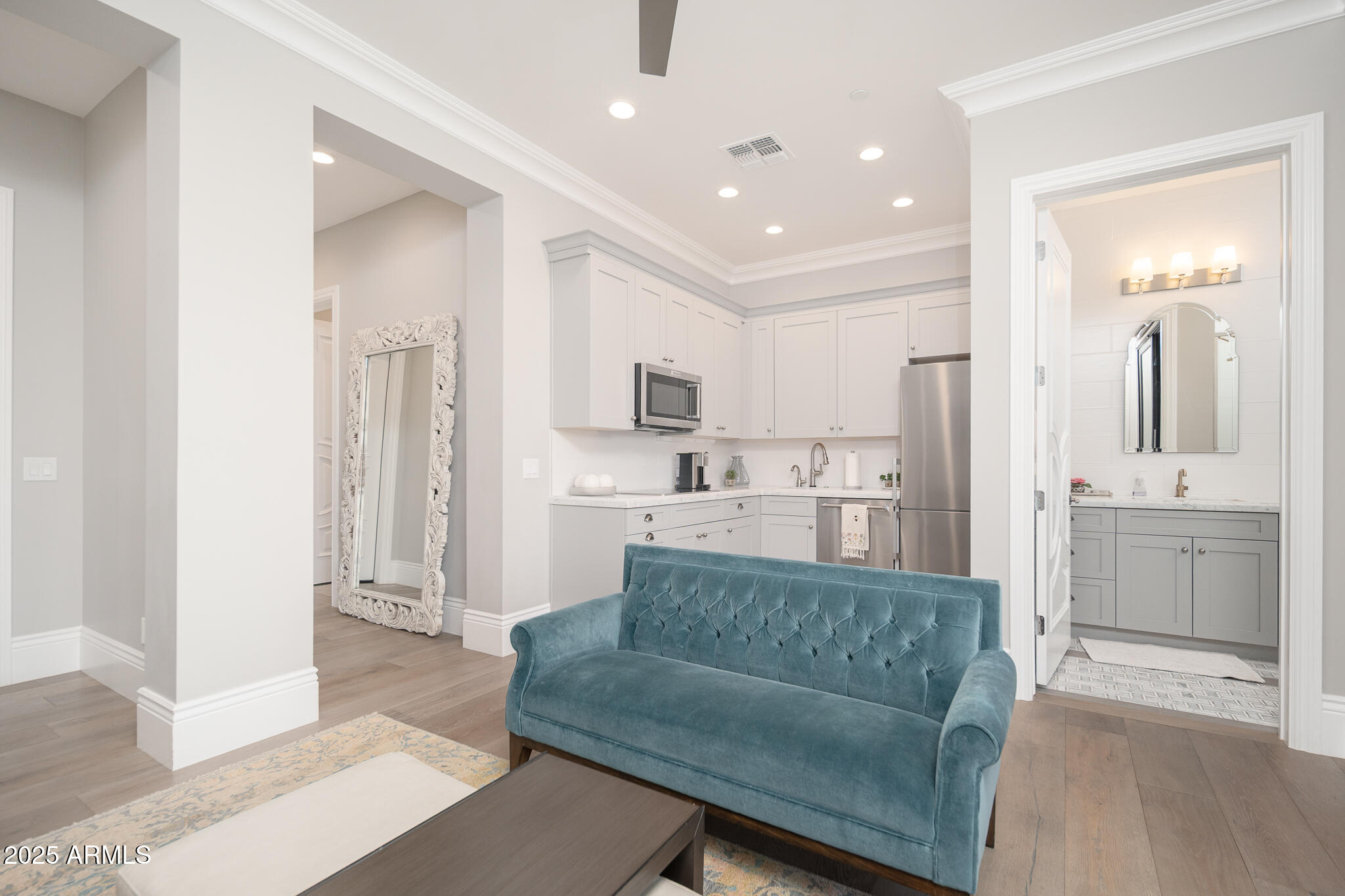 WEEKS ESTATES - Residential
