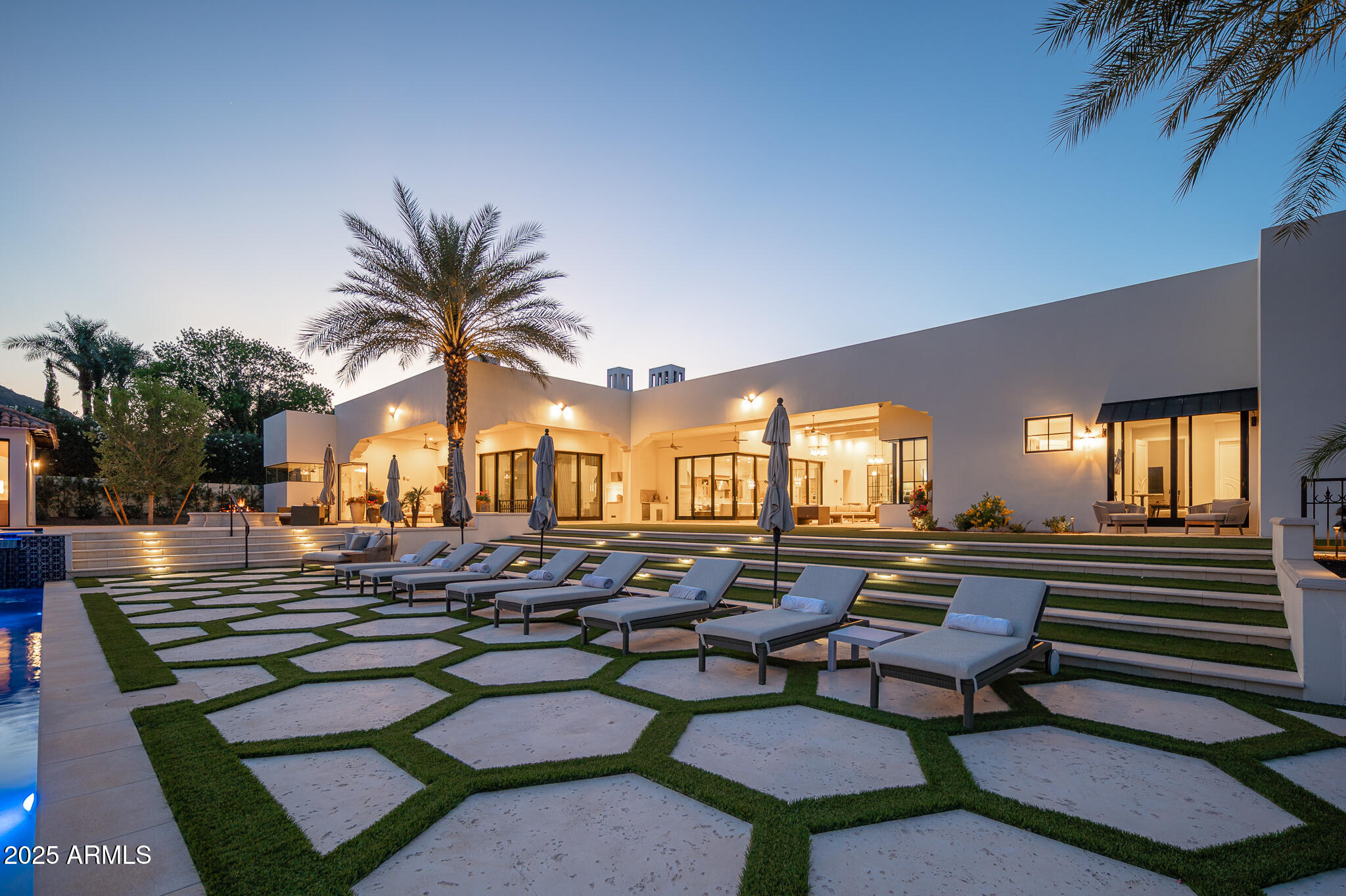 WEEKS ESTATES - Residential