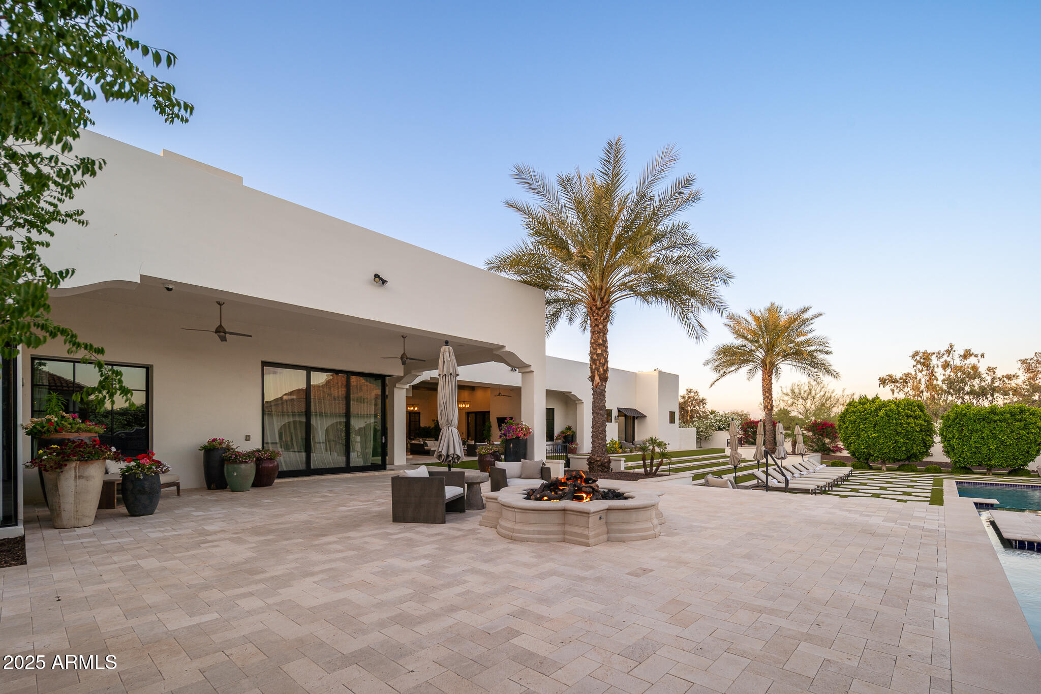 WEEKS ESTATES - Residential