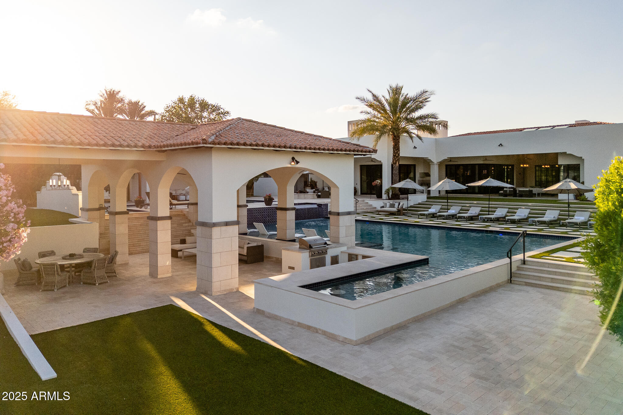 WEEKS ESTATES - Residential