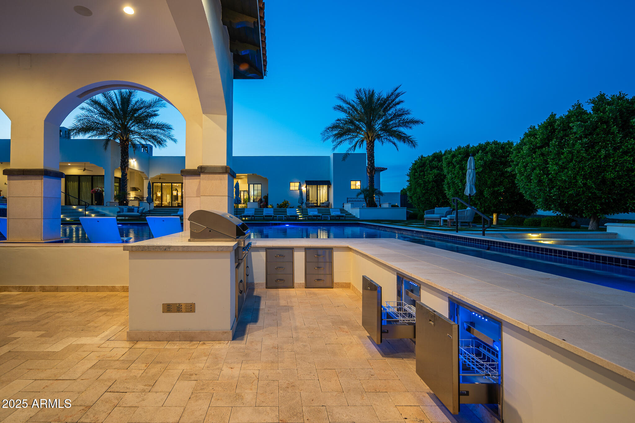 WEEKS ESTATES - Residential