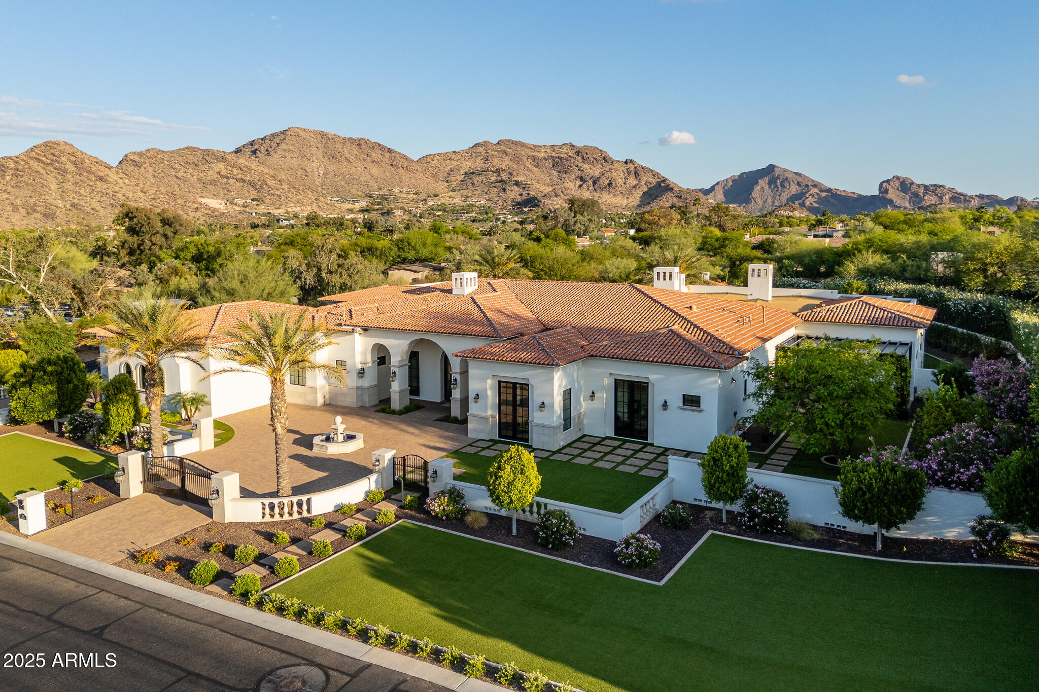 WEEKS ESTATES - Residential