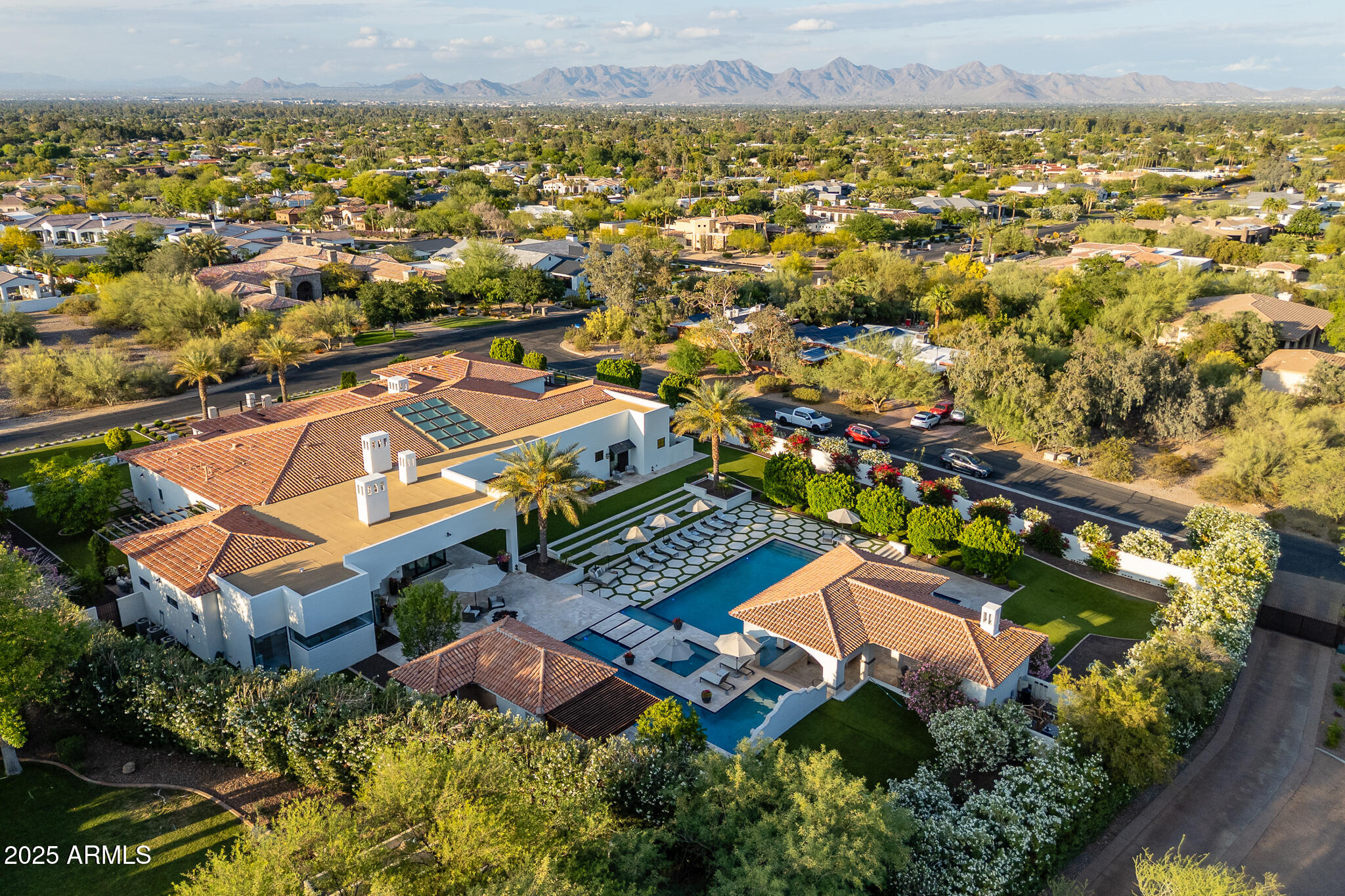 WEEKS ESTATES - Residential