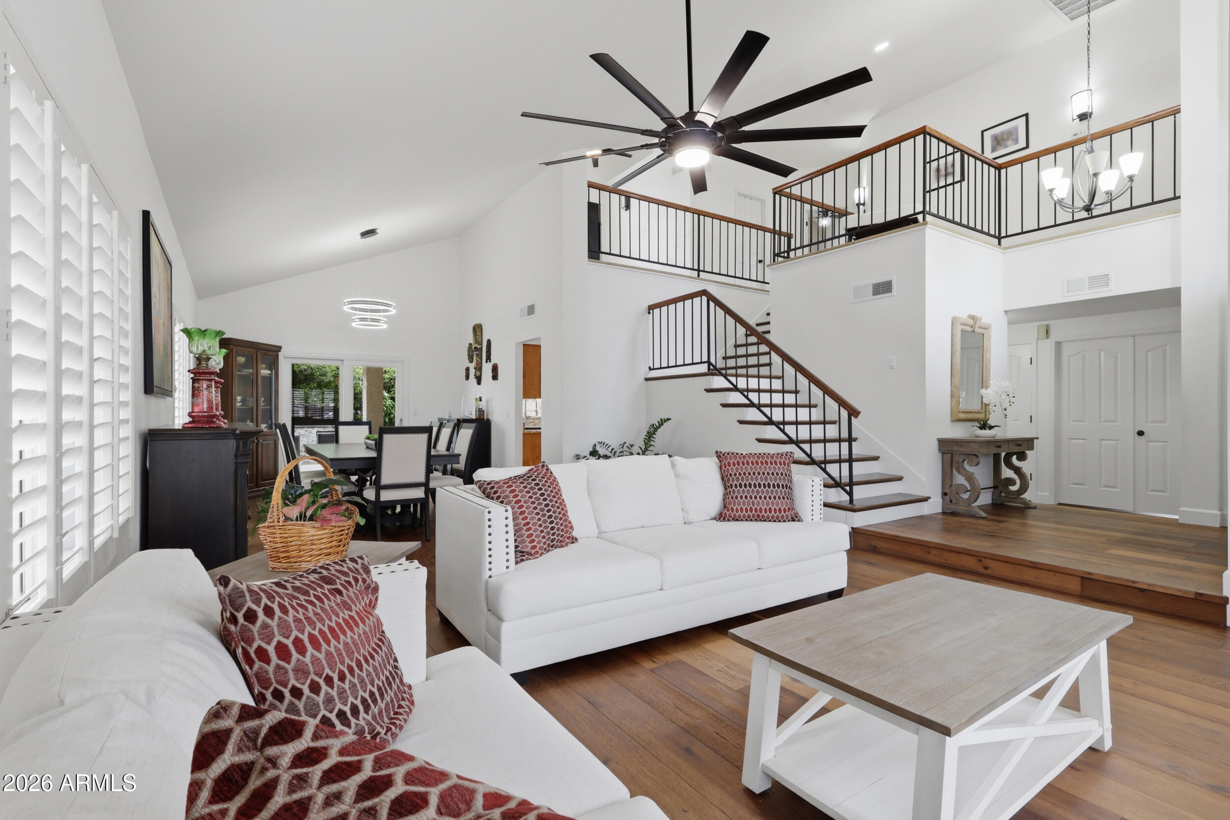 TATUM SQUARE - Residential
