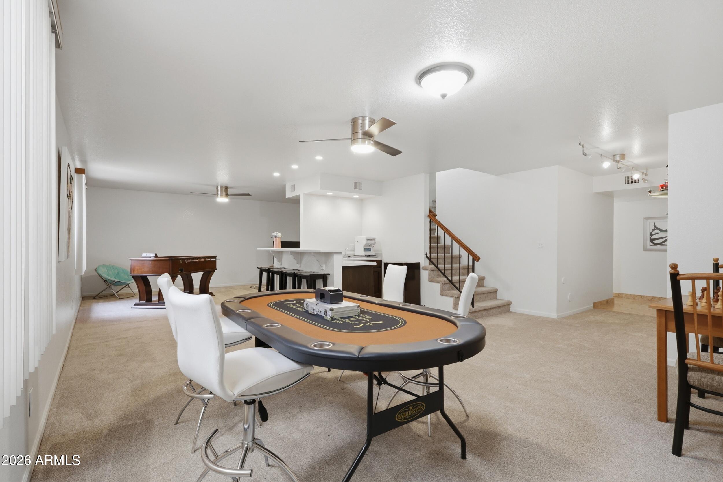 TATUM SQUARE - Residential