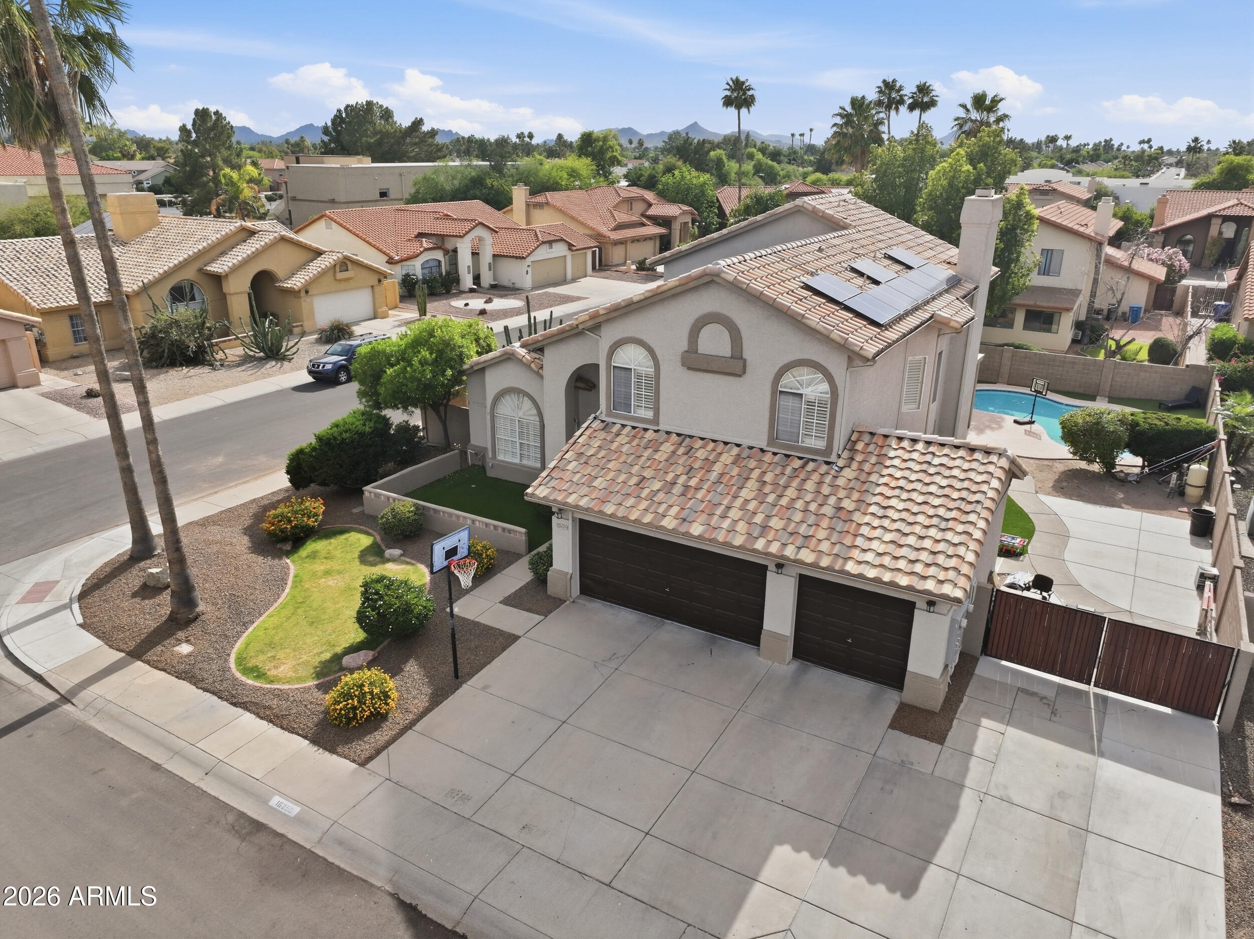 TATUM SQUARE - Residential