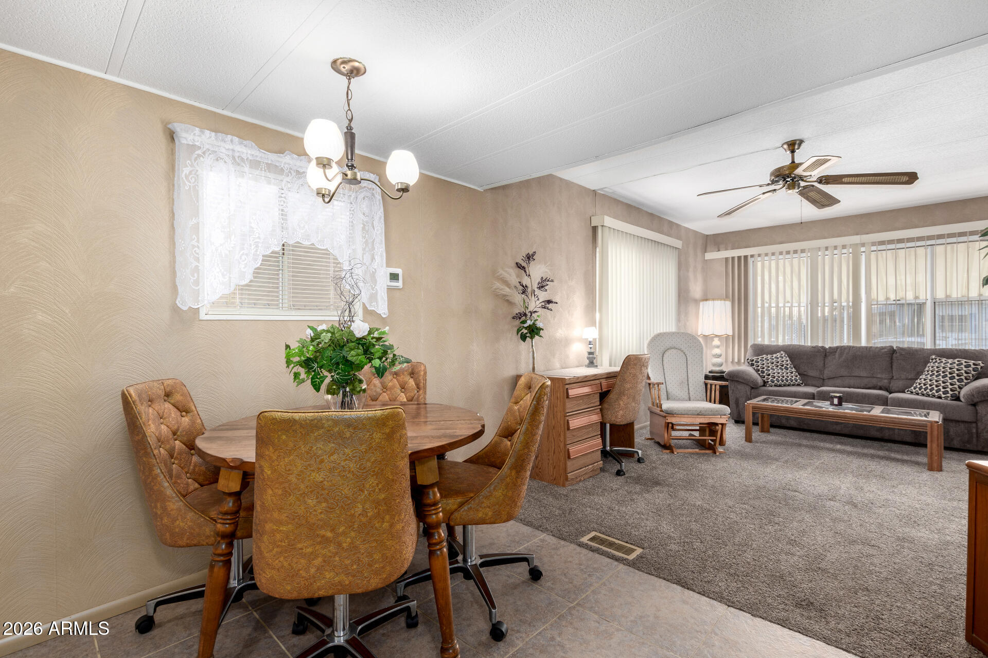 Twin Knolls Mobile Home Villa - Residential