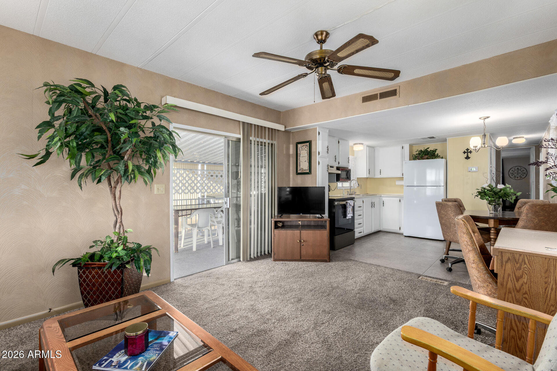 Twin Knolls Mobile Home Villa - Residential