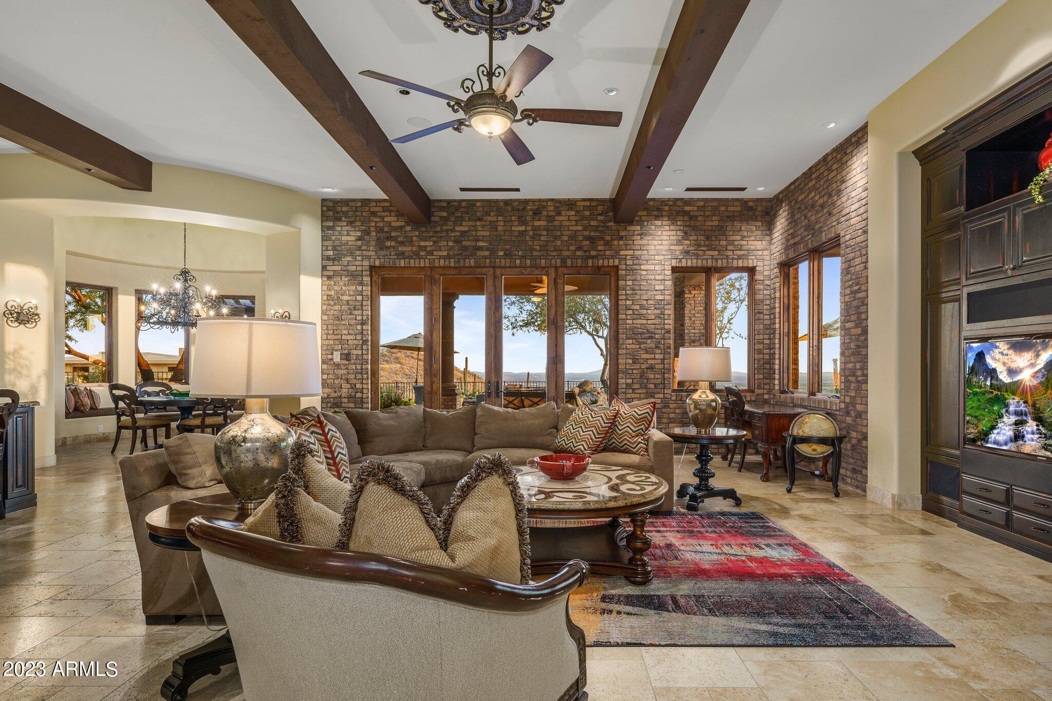 Las Sendas - Residential