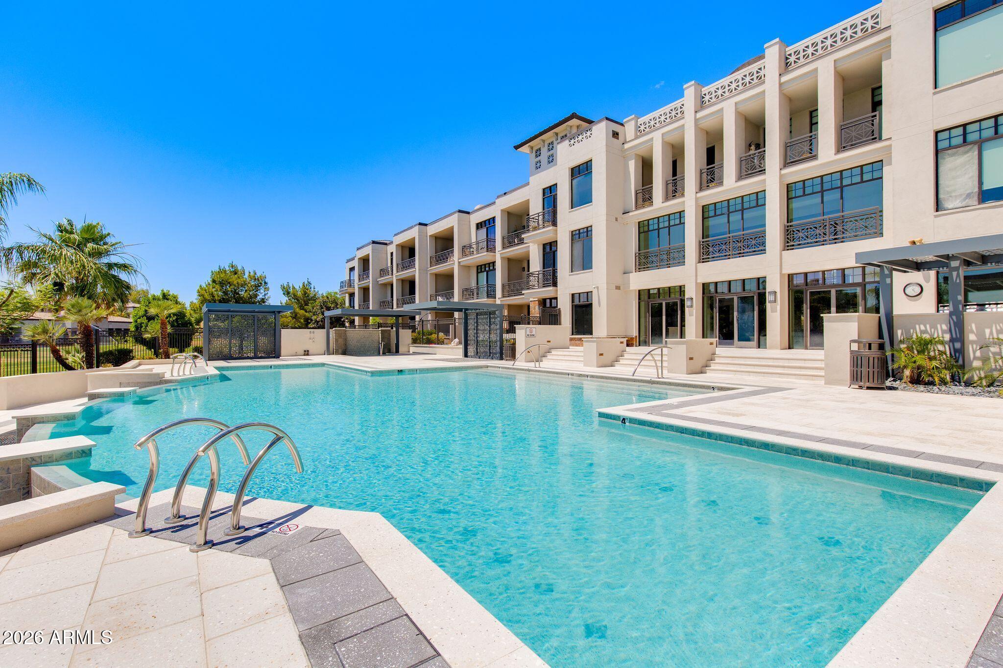 FAIRWAY LODGE AT THE BILTMORE CONDOMINIUM AMD - Residential