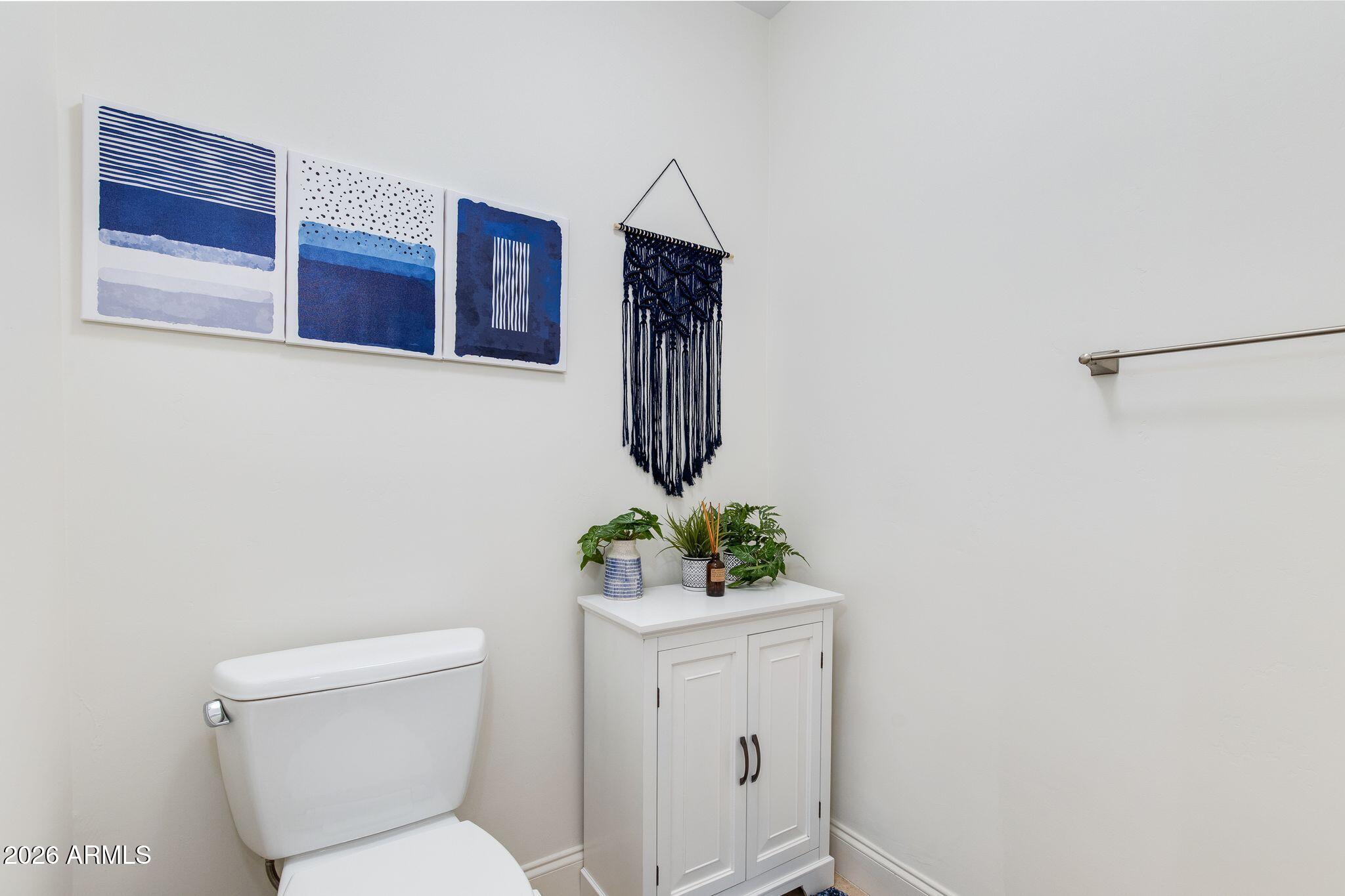 FAIRWAY LODGE AT THE BILTMORE CONDOMINIUM AMD - Residential