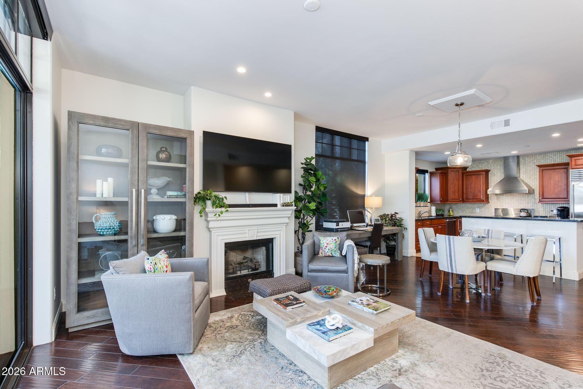 FAIRWAY LODGE AT THE BILTMORE CONDOMINIUM AMD - Residential