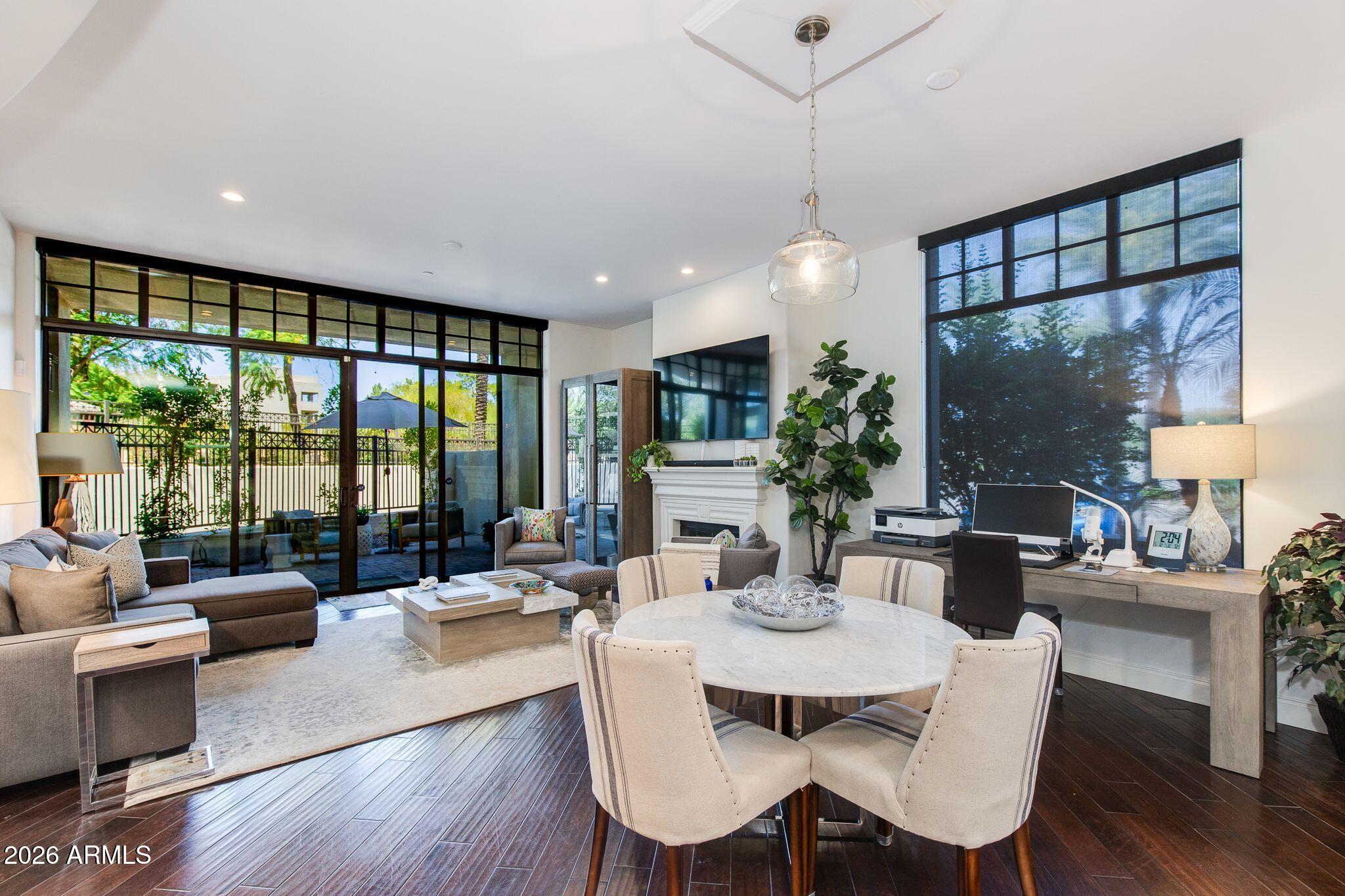 FAIRWAY LODGE AT THE BILTMORE CONDOMINIUM AMD - Residential
