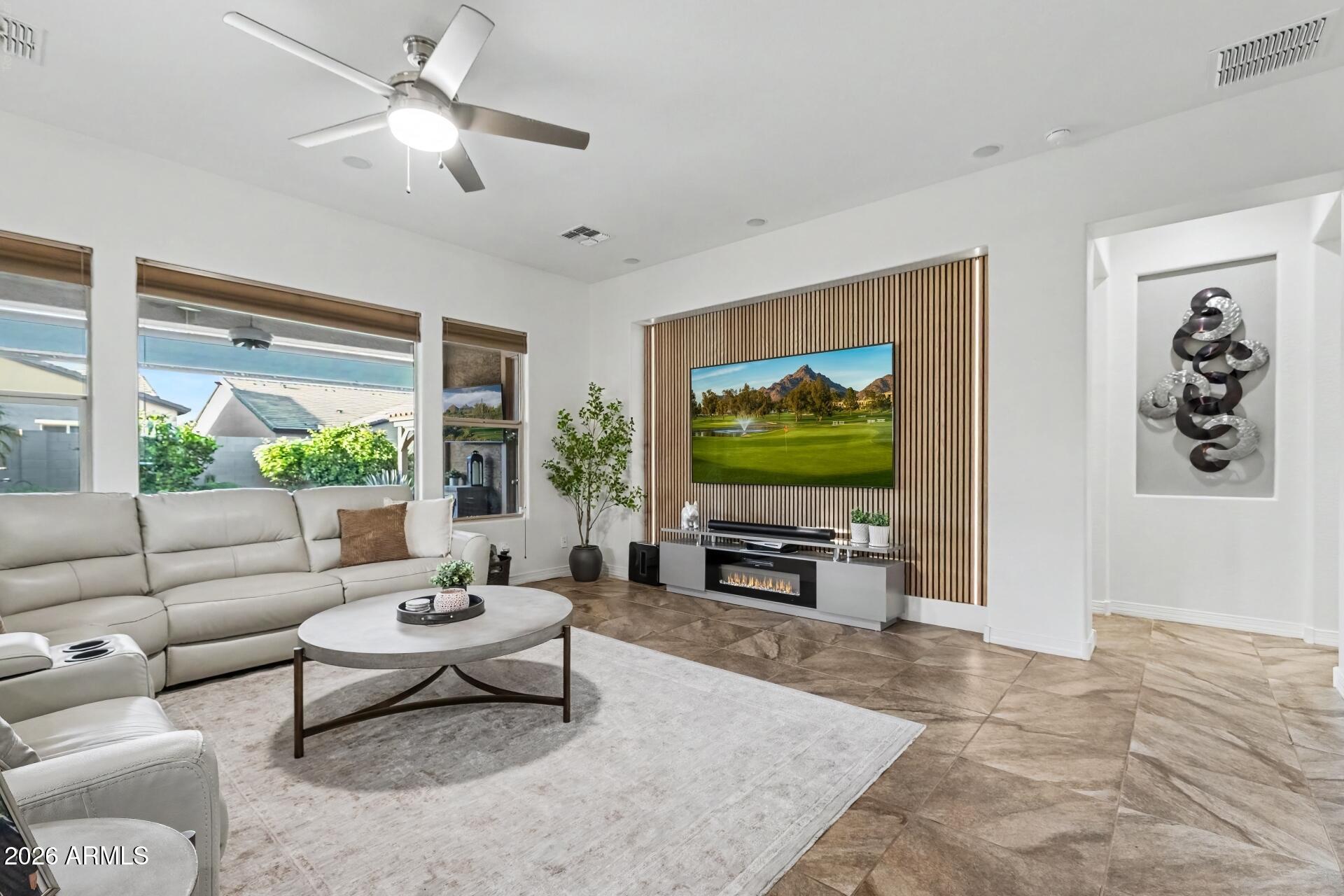 JACKRABBIT ESTATES - Residential