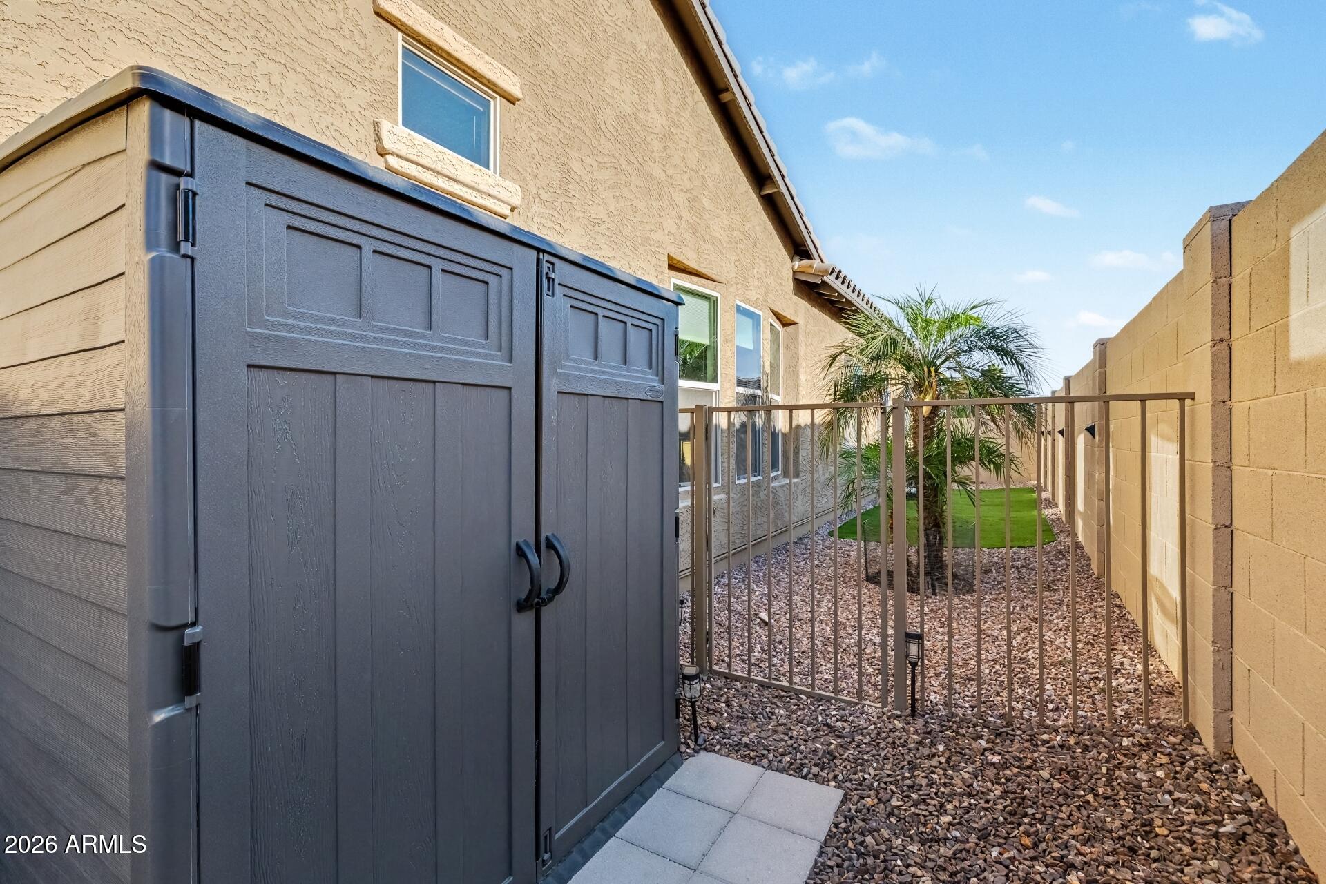 JACKRABBIT ESTATES - Residential