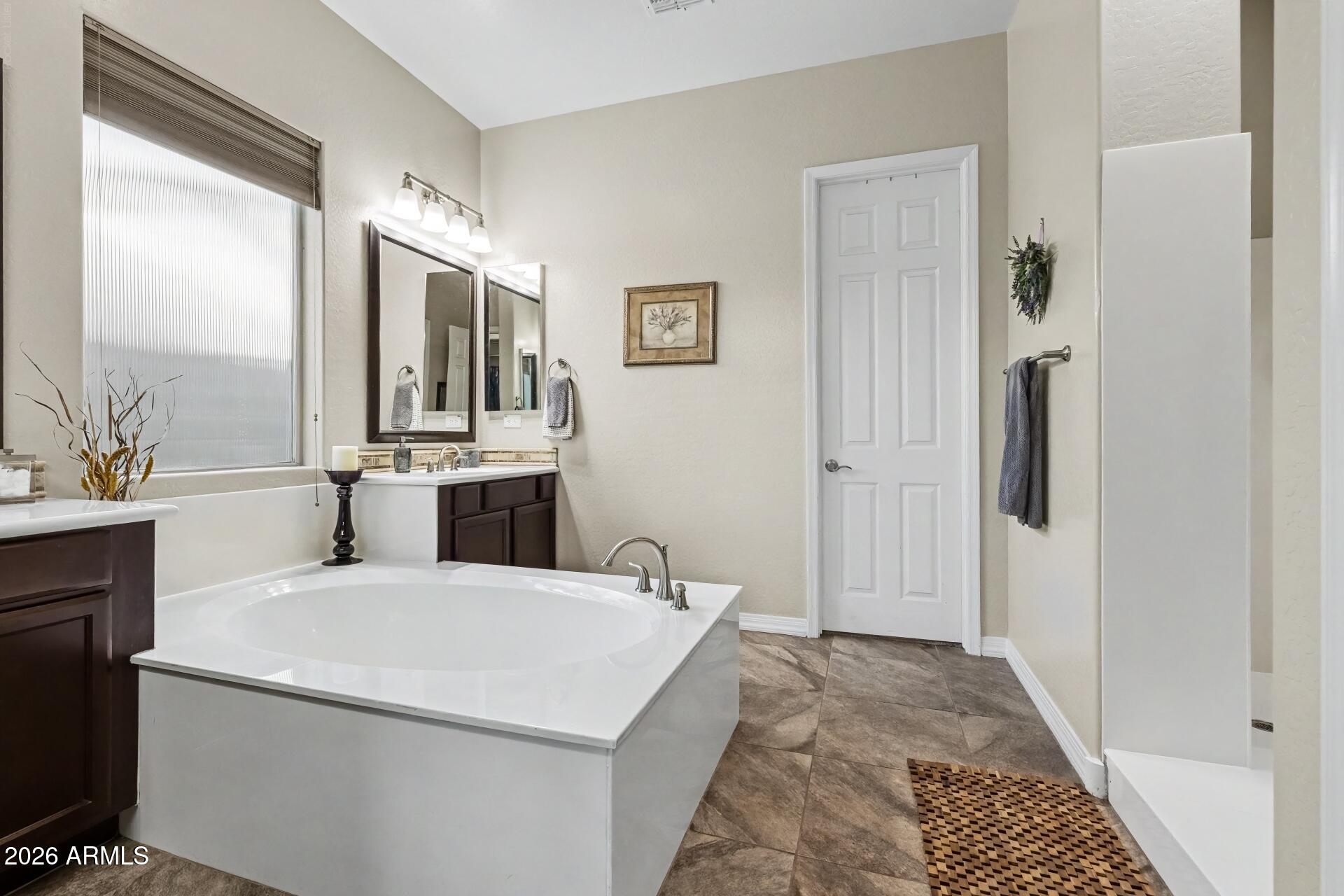 JACKRABBIT ESTATES - Residential