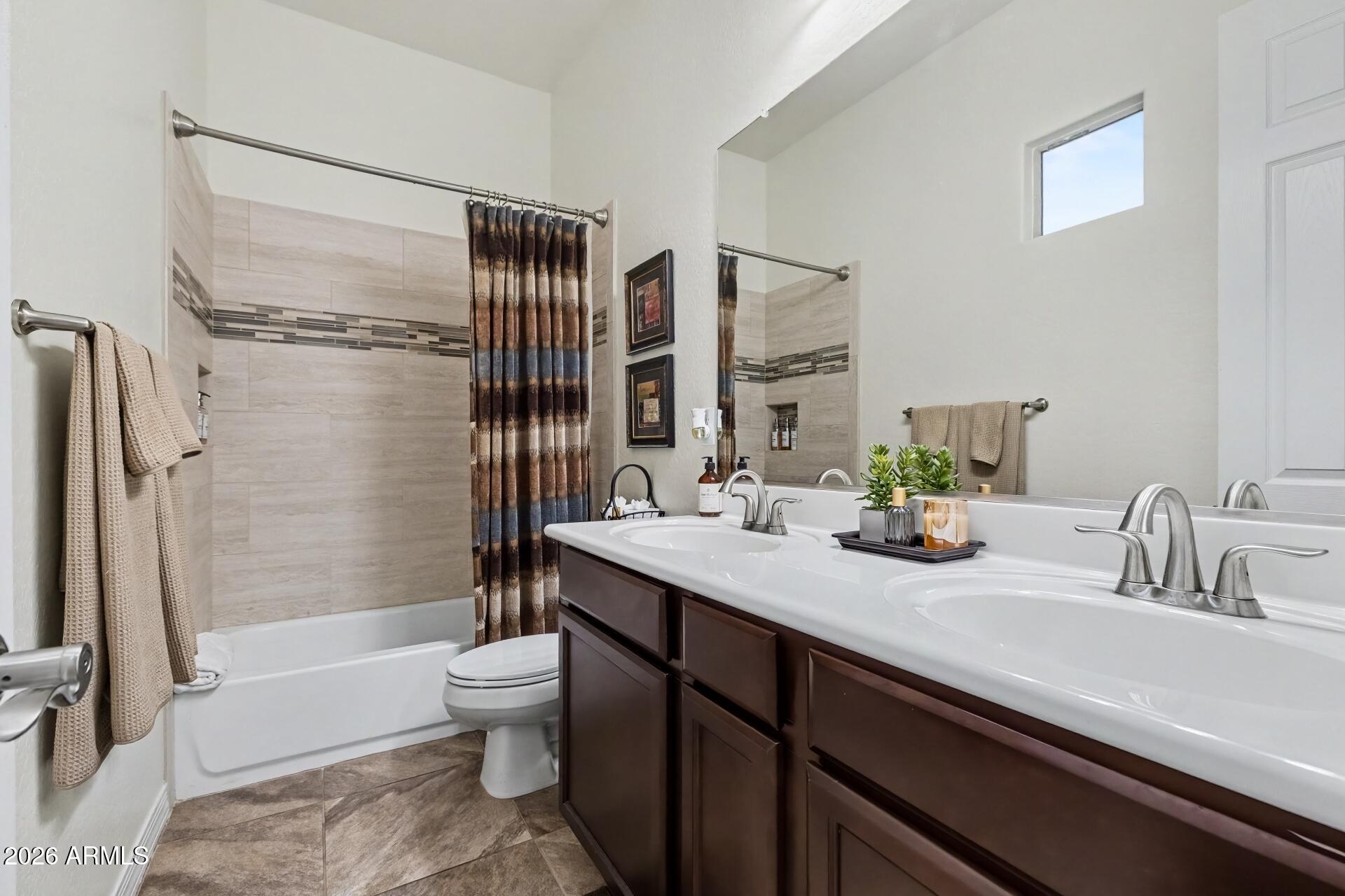 JACKRABBIT ESTATES - Residential