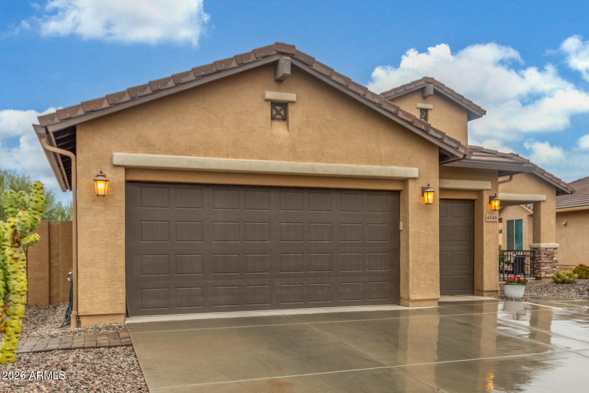 ROBSON RANCH-ARIZONA UNIT TWENTY-FOUR 2013044929 - Residential
