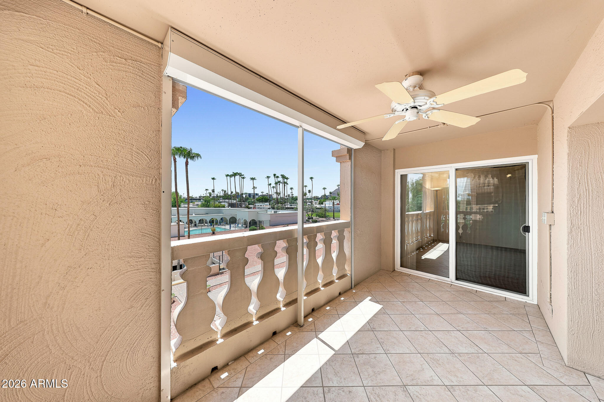 SCOTTSDALE SHADOWS 1 - Residential
