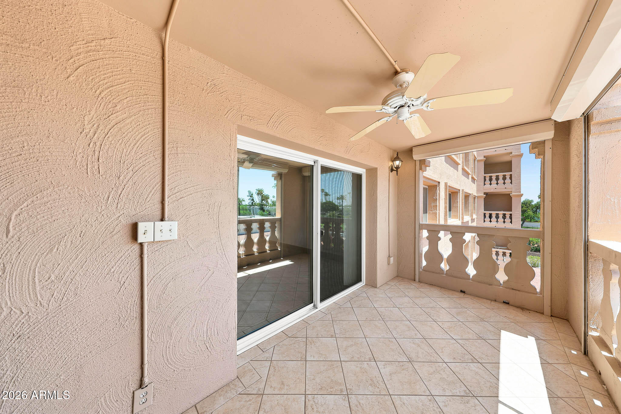 SCOTTSDALE SHADOWS 1 - Residential