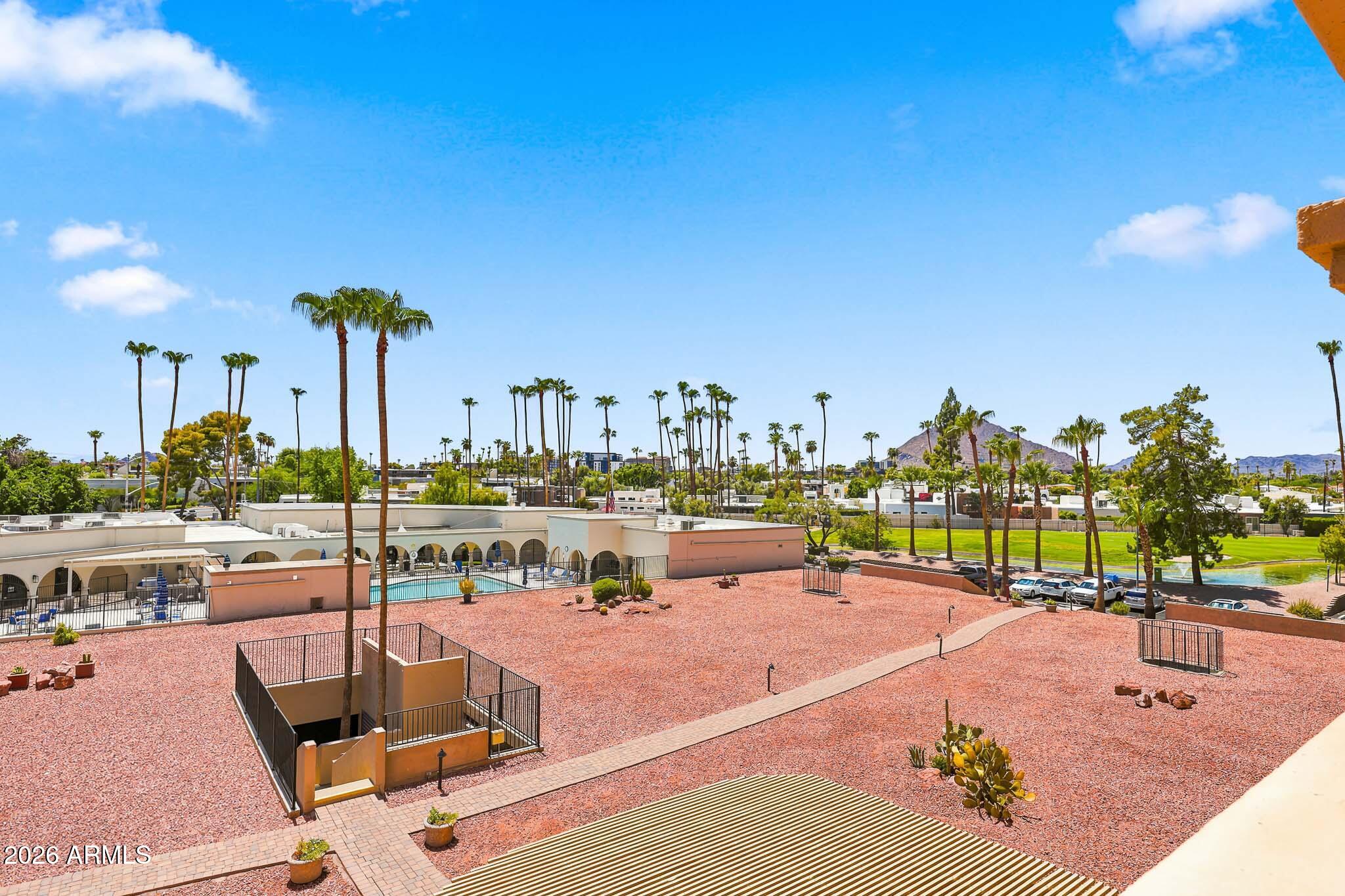 SCOTTSDALE SHADOWS 1 - Residential