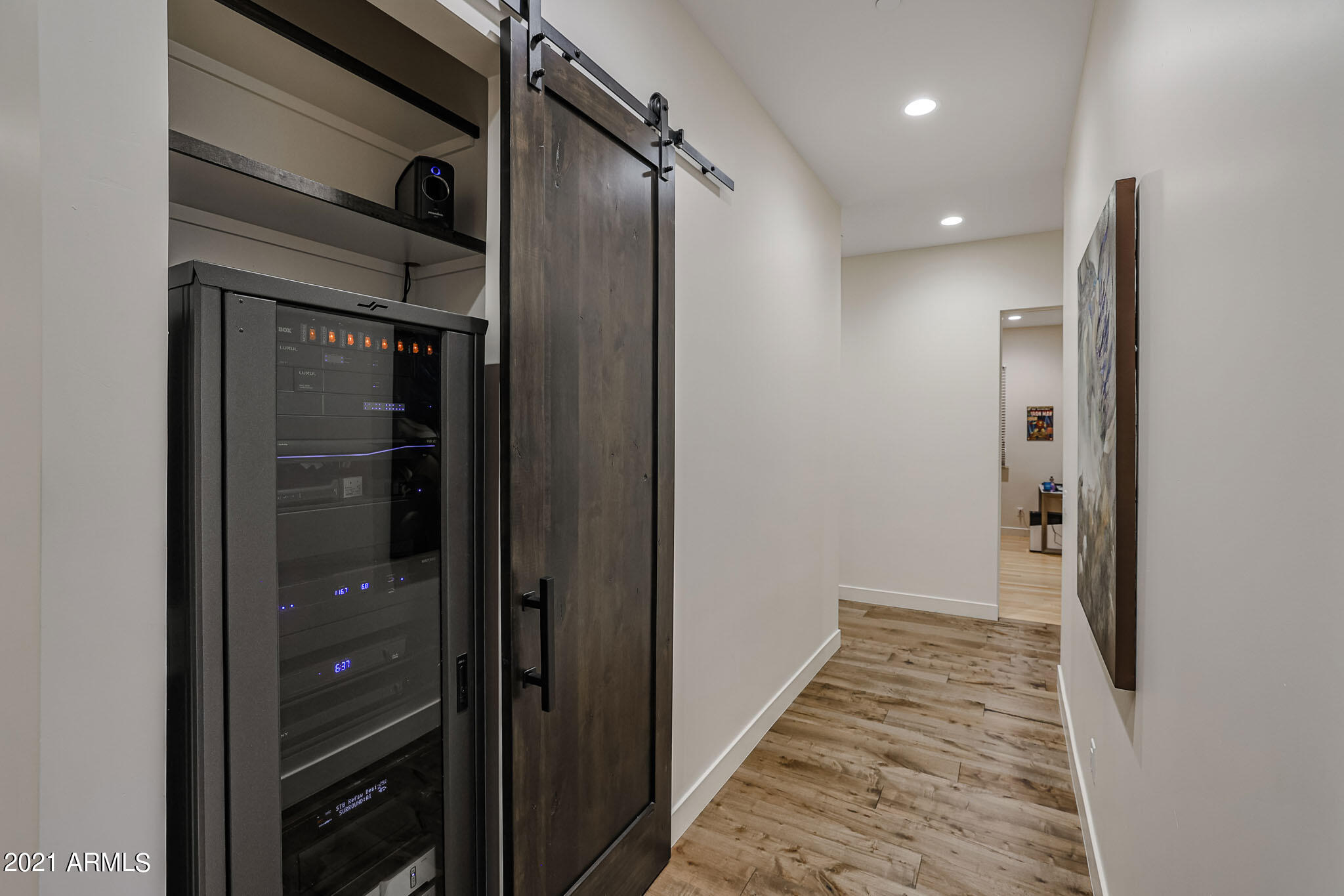 PINNACLE PEAK PLACE - Residential