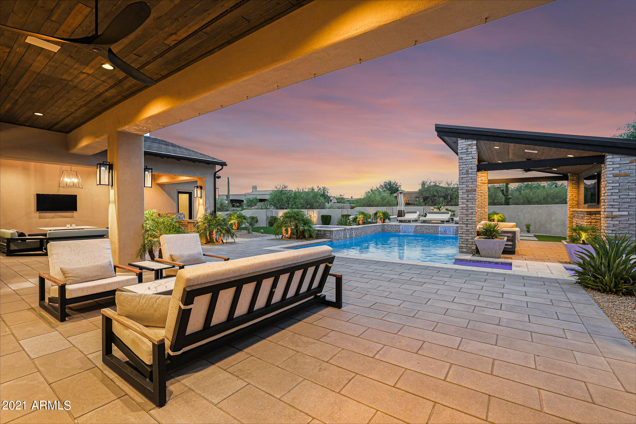PINNACLE PEAK PLACE - Residential
