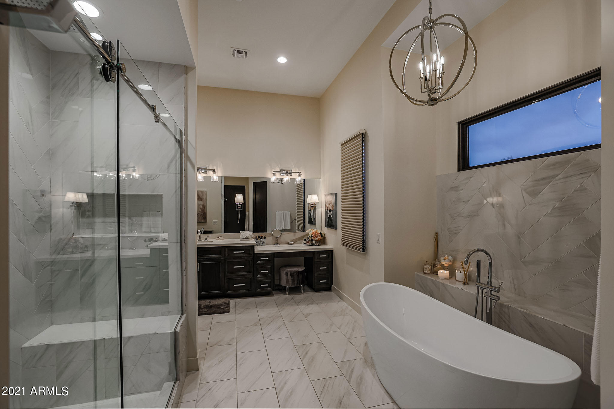 PINNACLE PEAK PLACE - Residential