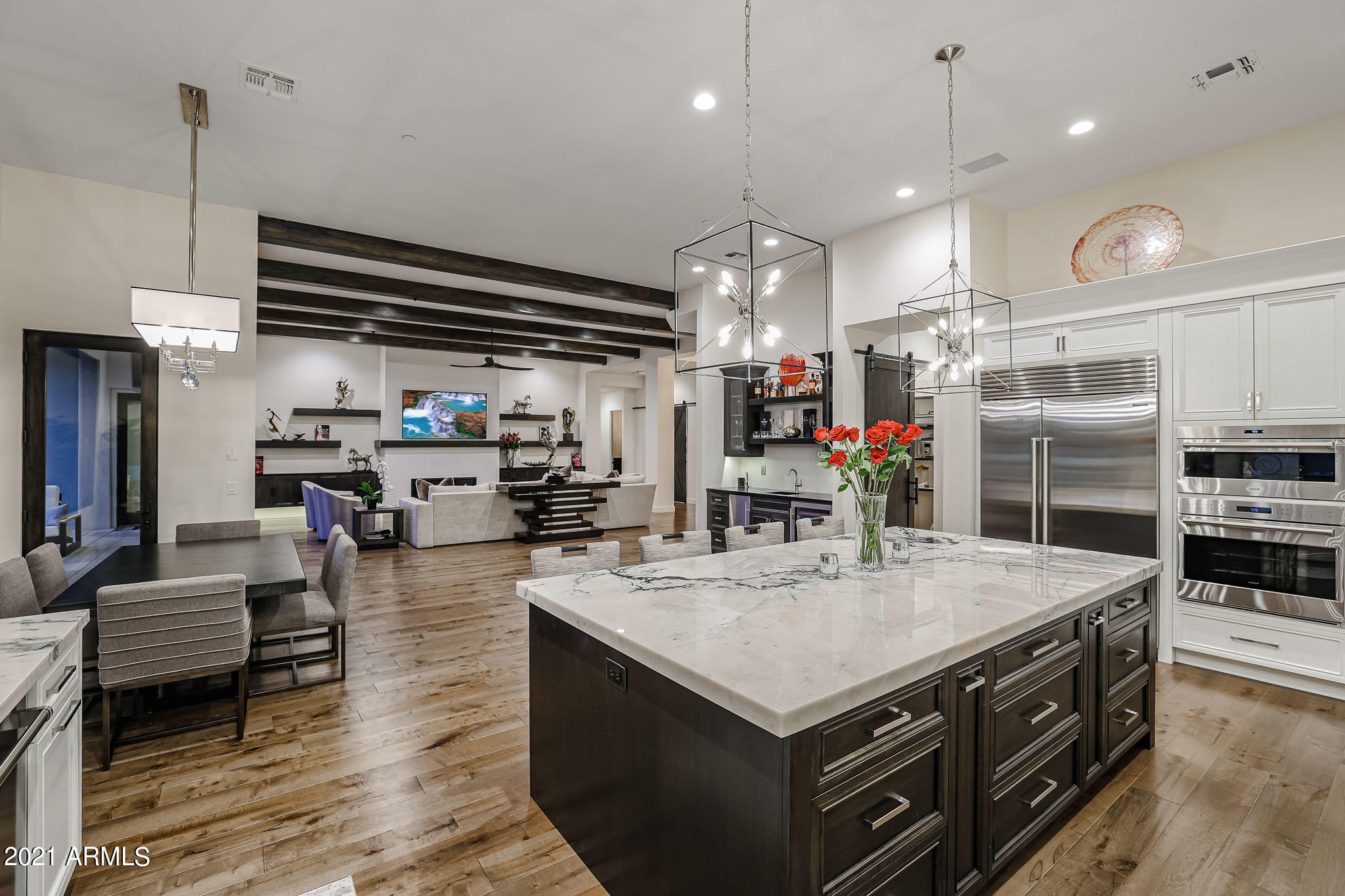 PINNACLE PEAK PLACE - Residential