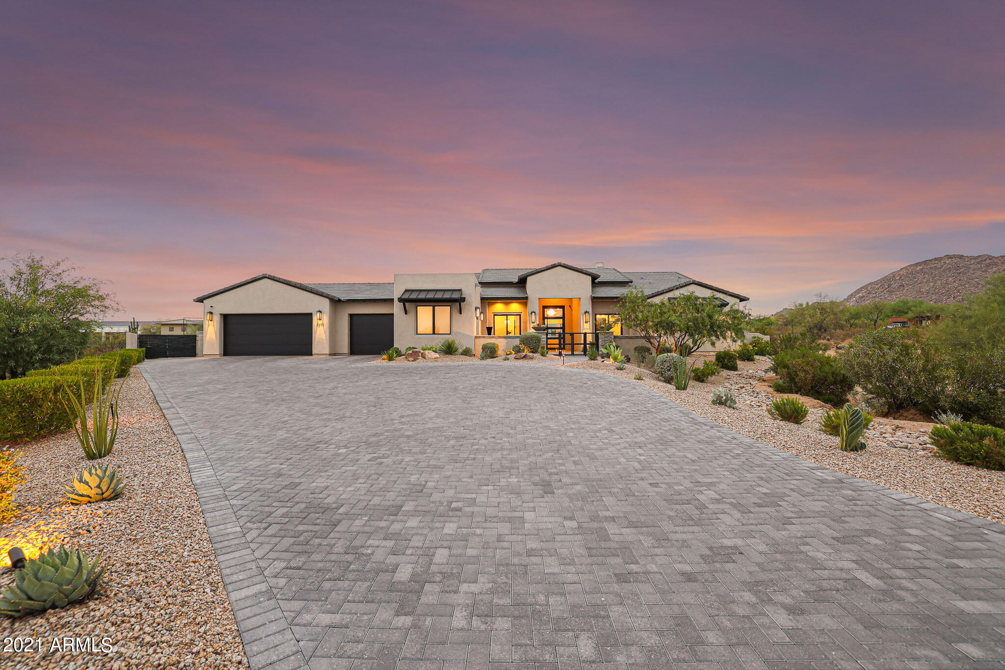 PINNACLE PEAK PLACE - Residential