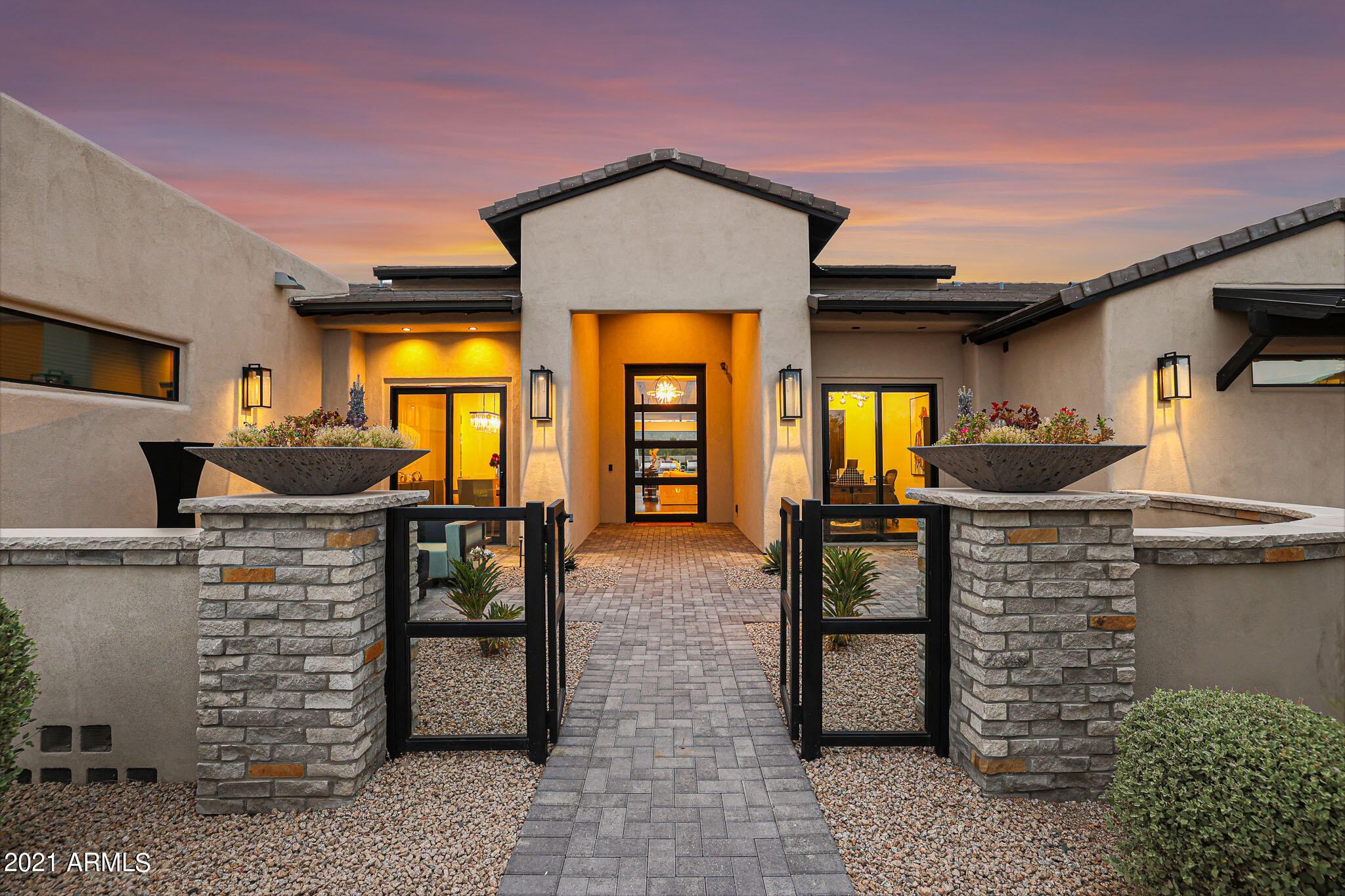 PINNACLE PEAK PLACE - Residential