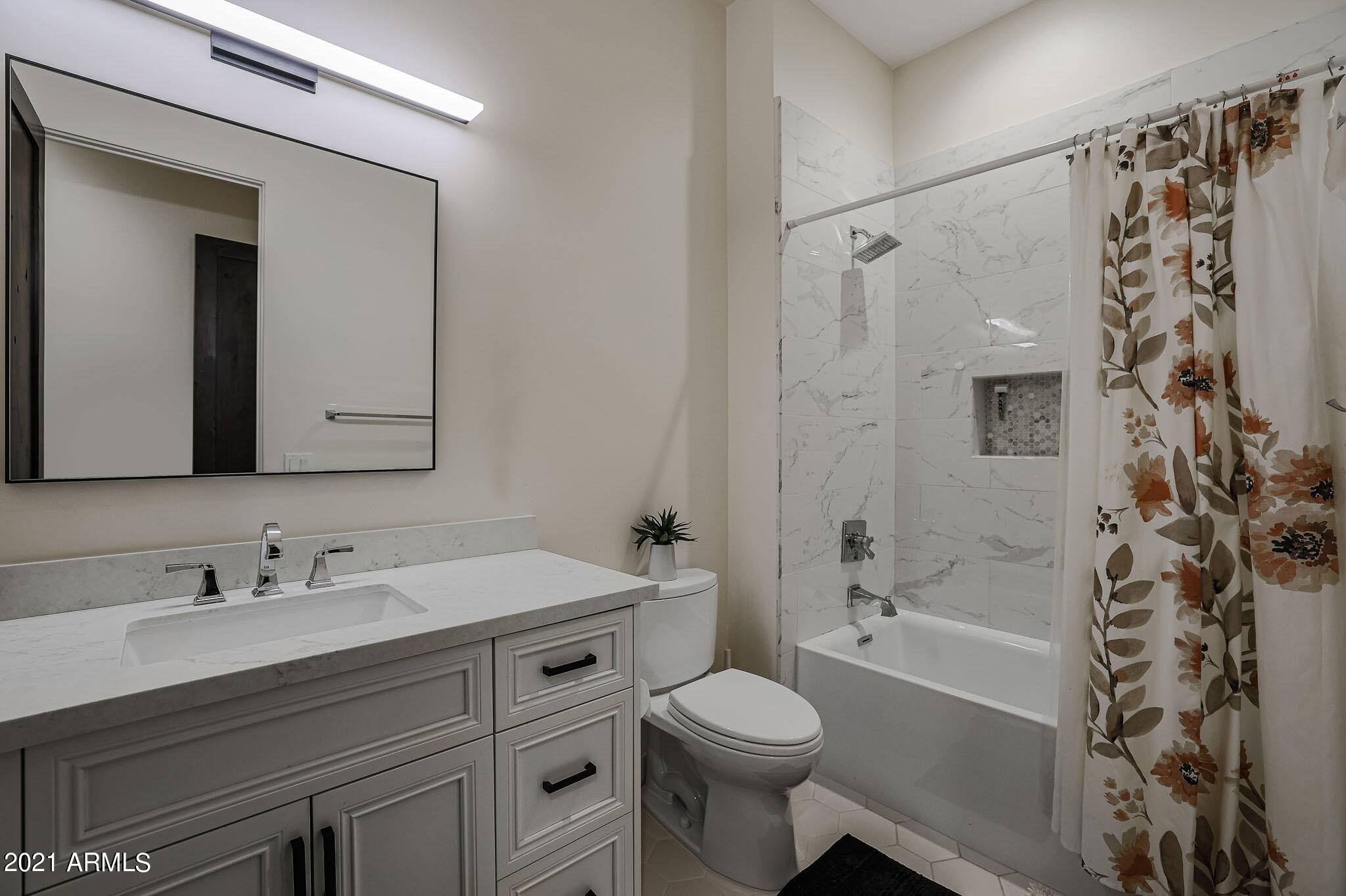 PINNACLE PEAK PLACE - Residential