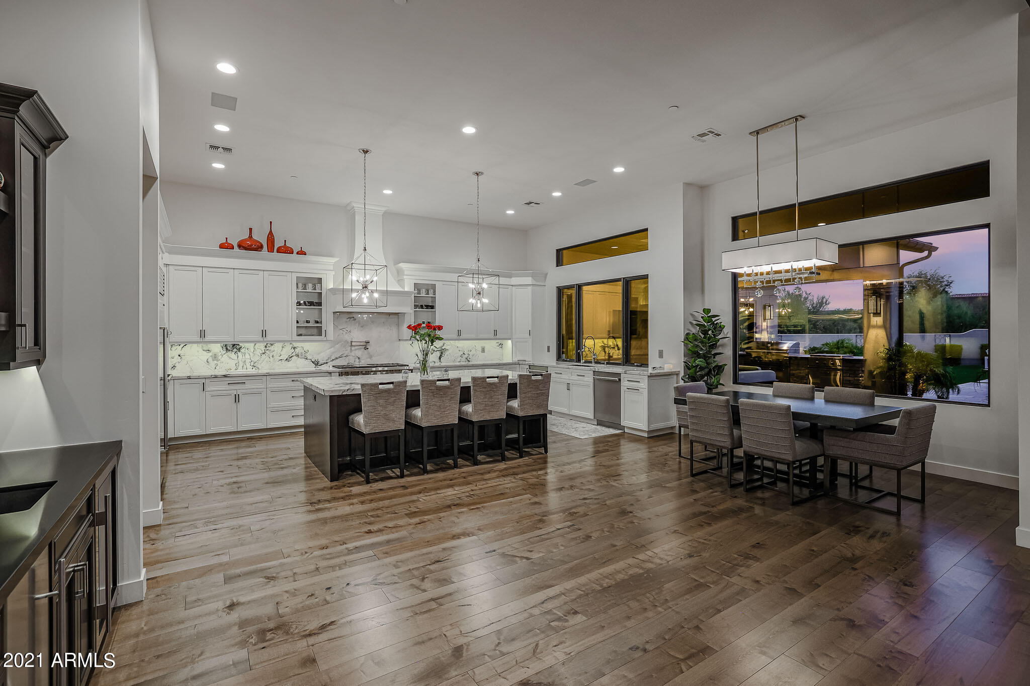 PINNACLE PEAK PLACE - Residential