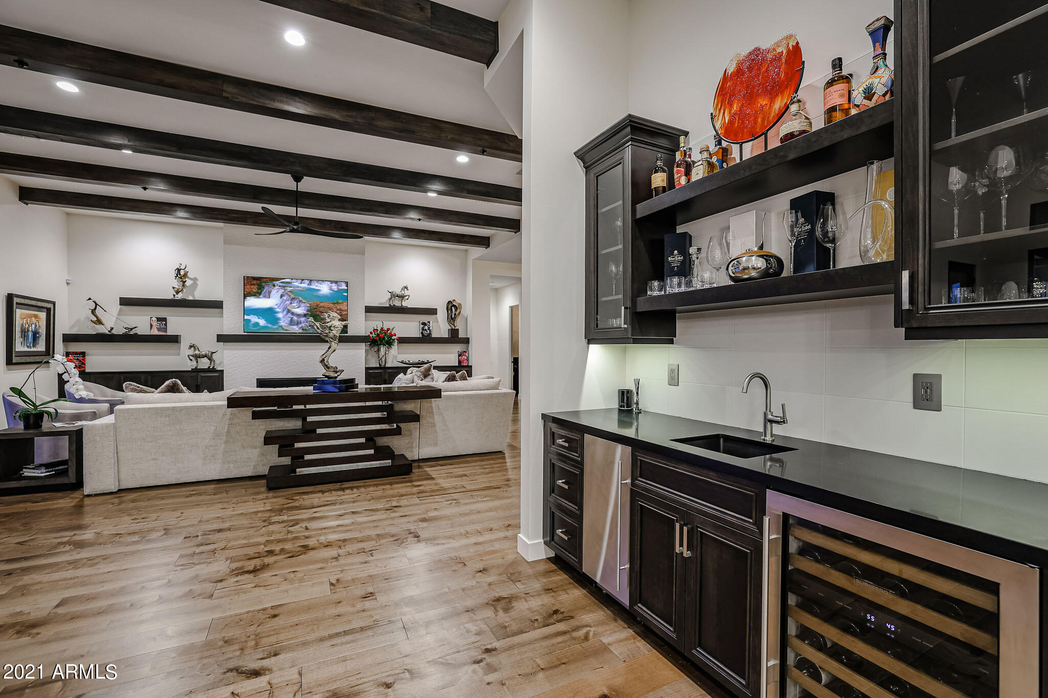 PINNACLE PEAK PLACE - Residential